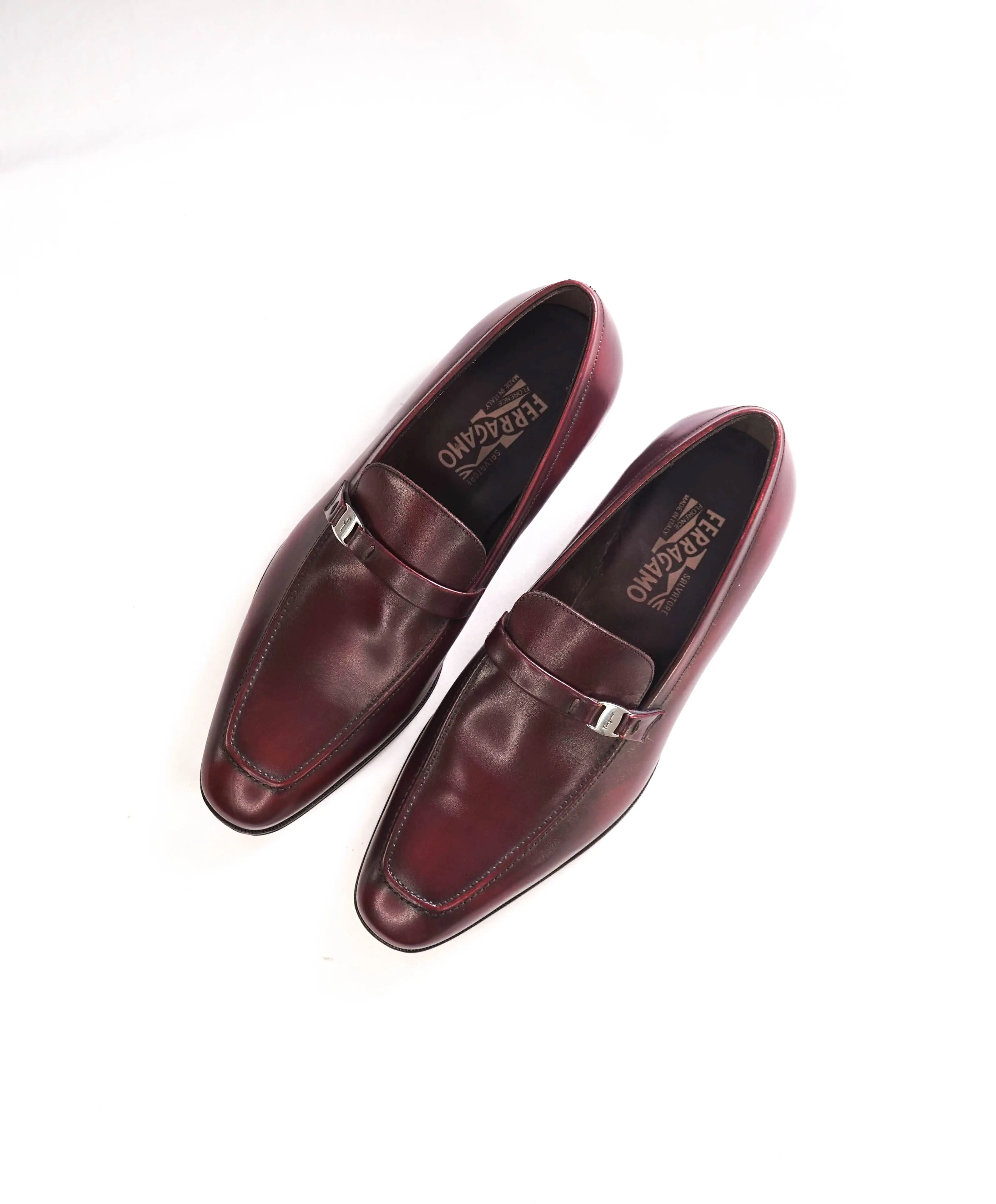 $850 SALVATORE FERRAGAMO - “Destin” Cherry Loafer With Engraved Bit - 11.5 EE