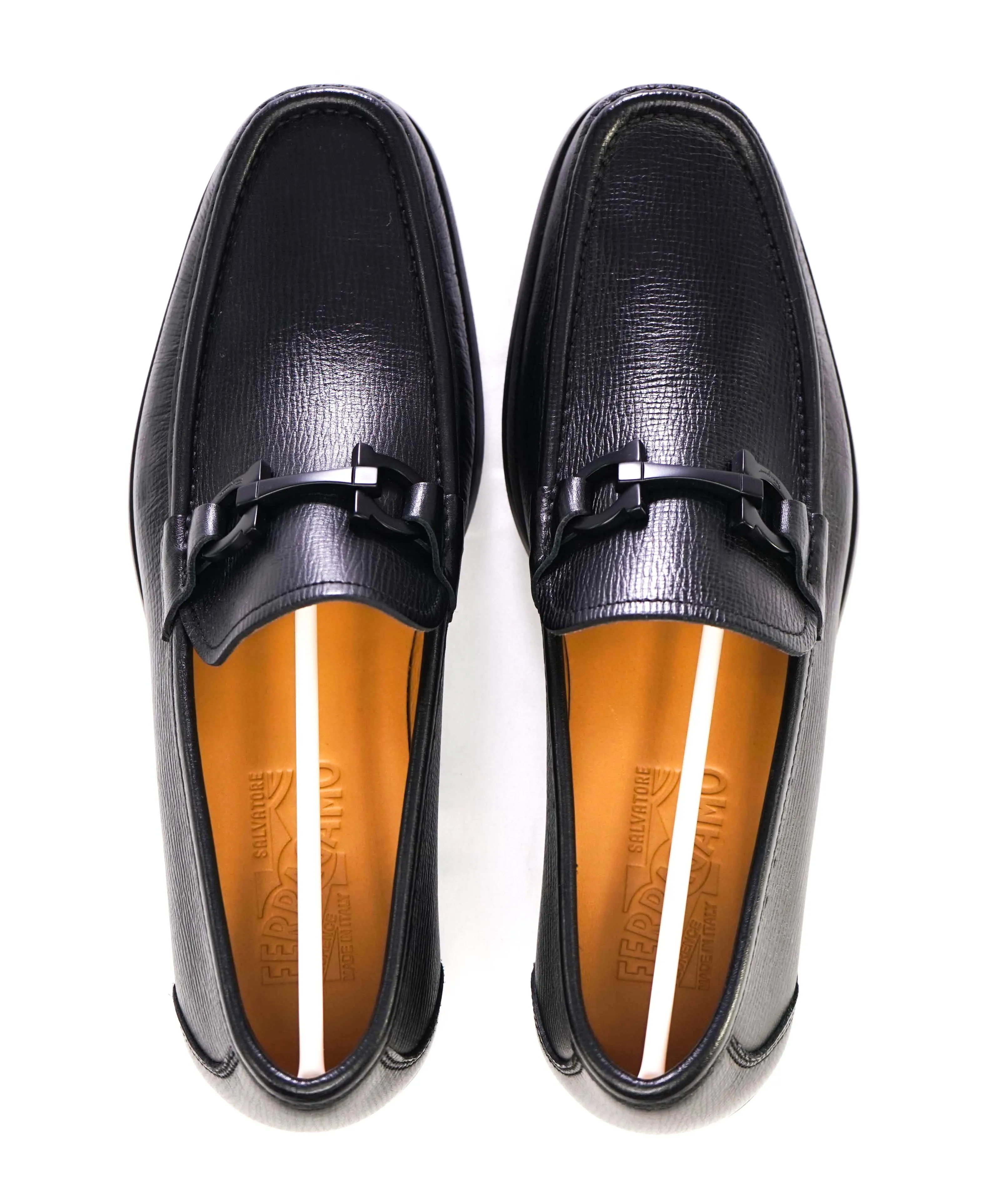 $850 SALVATORE FERRAGAMO - “GRANDIOSO 2" Gancini Bit Loafer Black Leather - 8 E