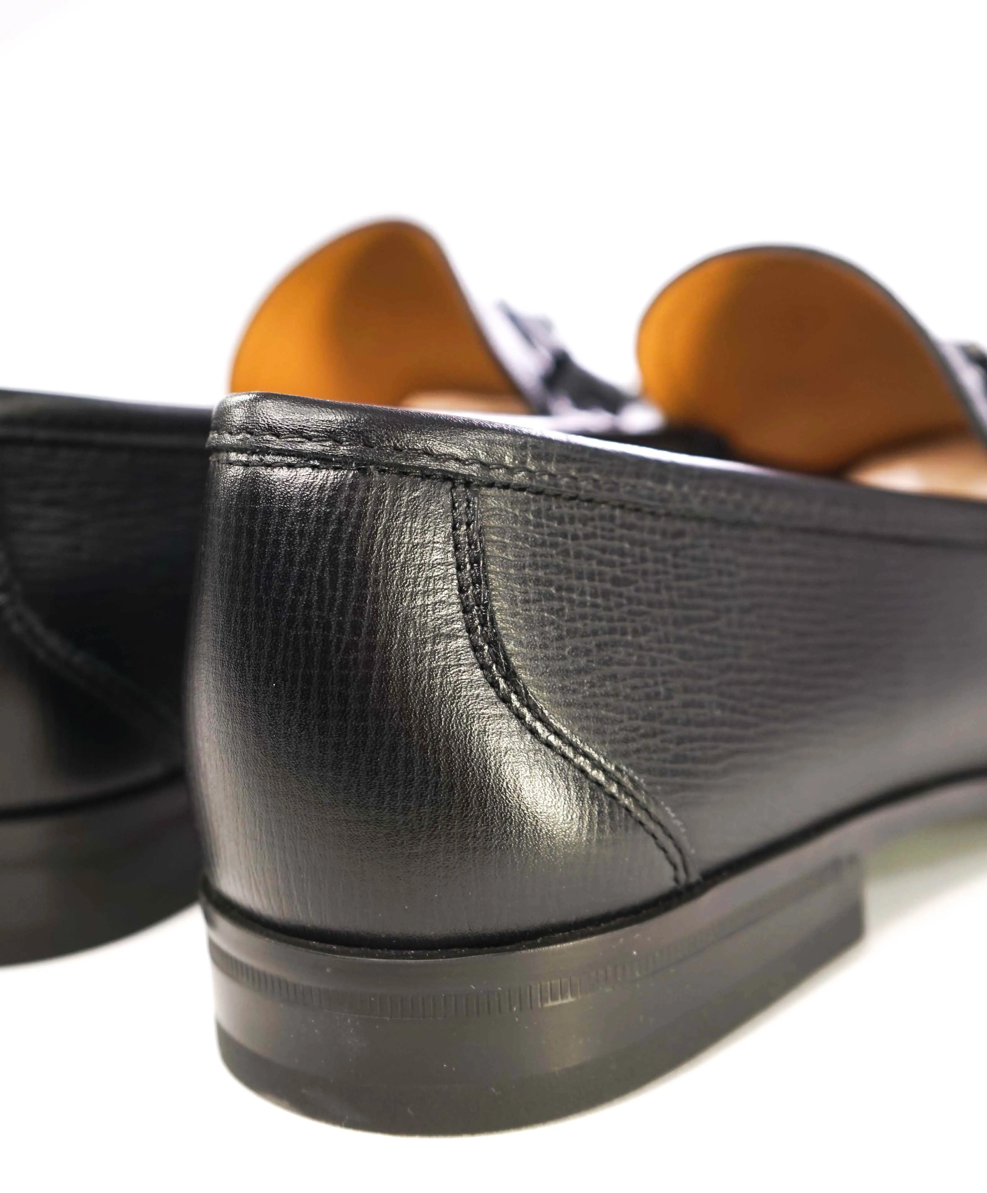 $850 SALVATORE FERRAGAMO - “GRANDIOSO 2" Gancini Bit Loafer Black Leather - 8 E