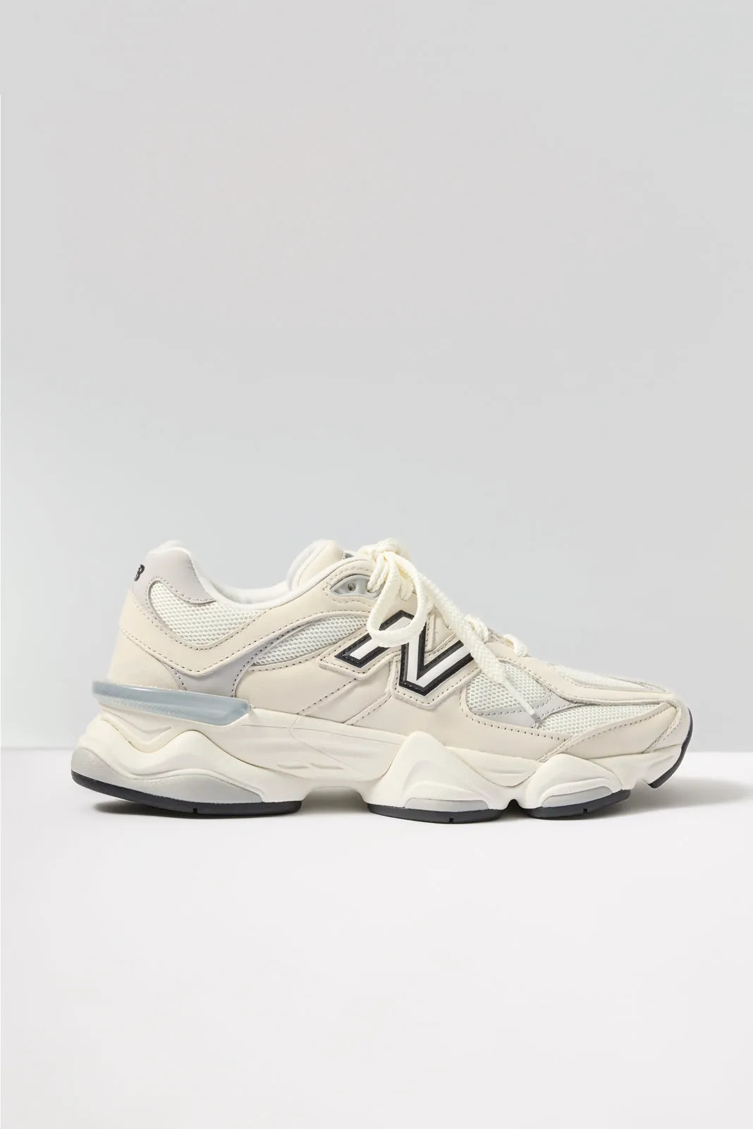 9060 Sneaker