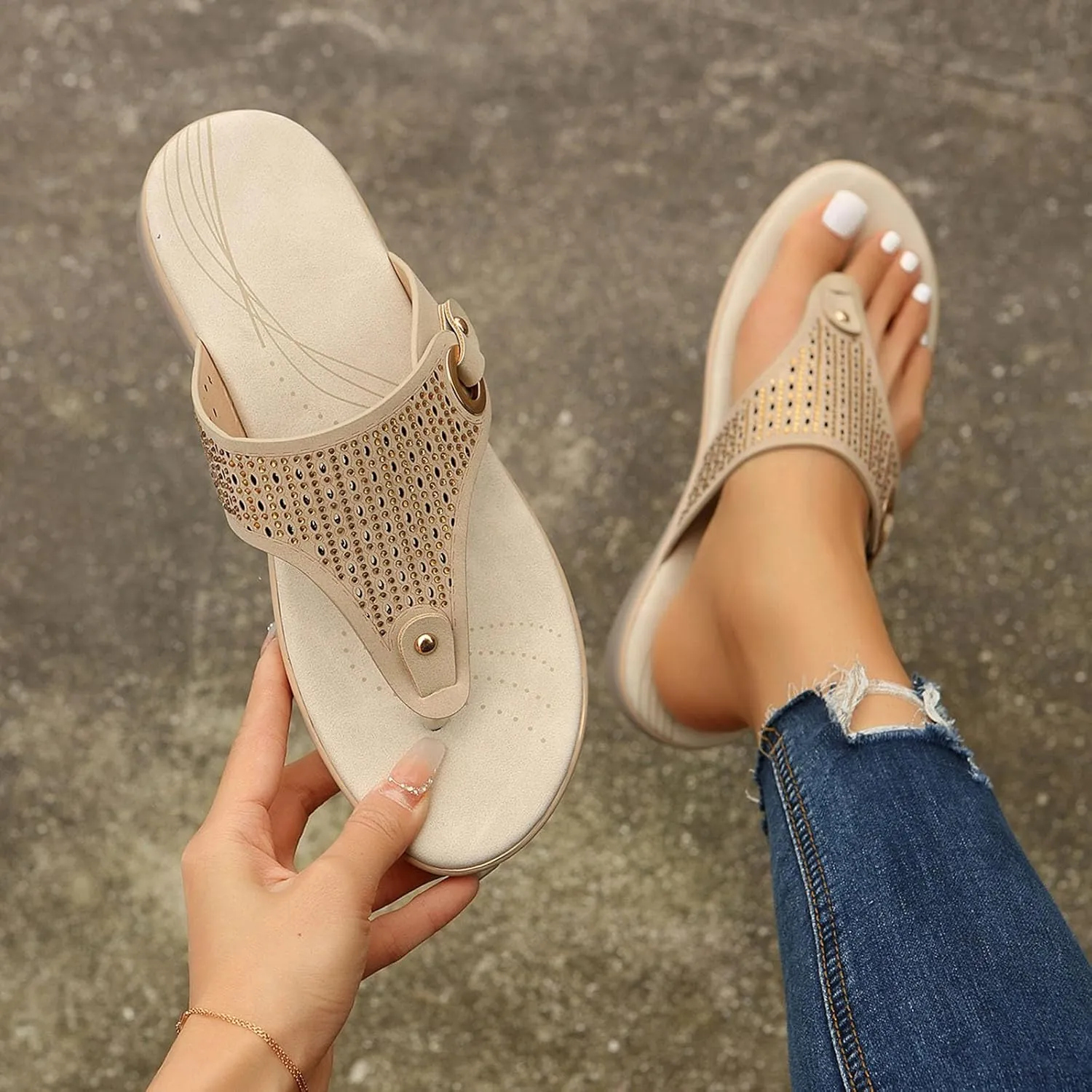 Arch Support Flip Flops Slippers for Women Summer Beach Walking Thong Sandals Comfort Low Wedge Clip Toe Sandal Shoes