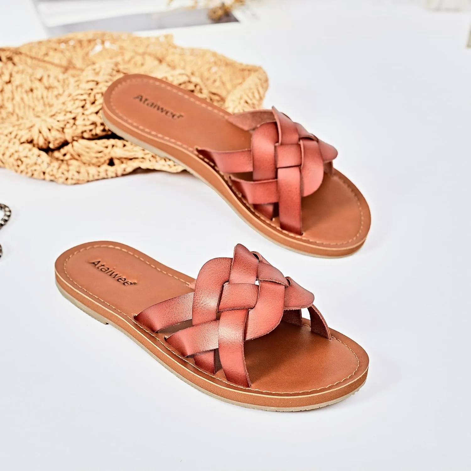 Ataiwee Women's Flat Slide Sandals - Fashion Slip On Flat Summer Shoes.