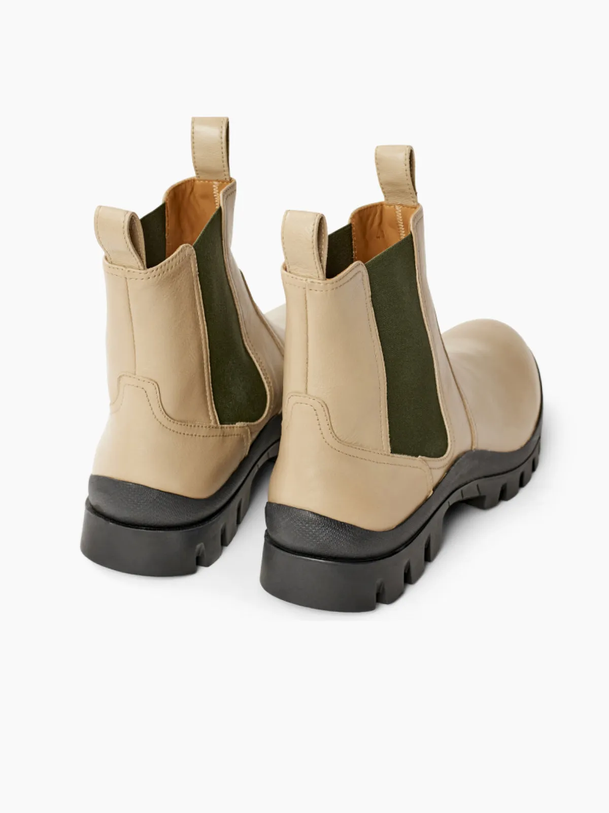 BUBA Slip-on Chelsea Lug Boot