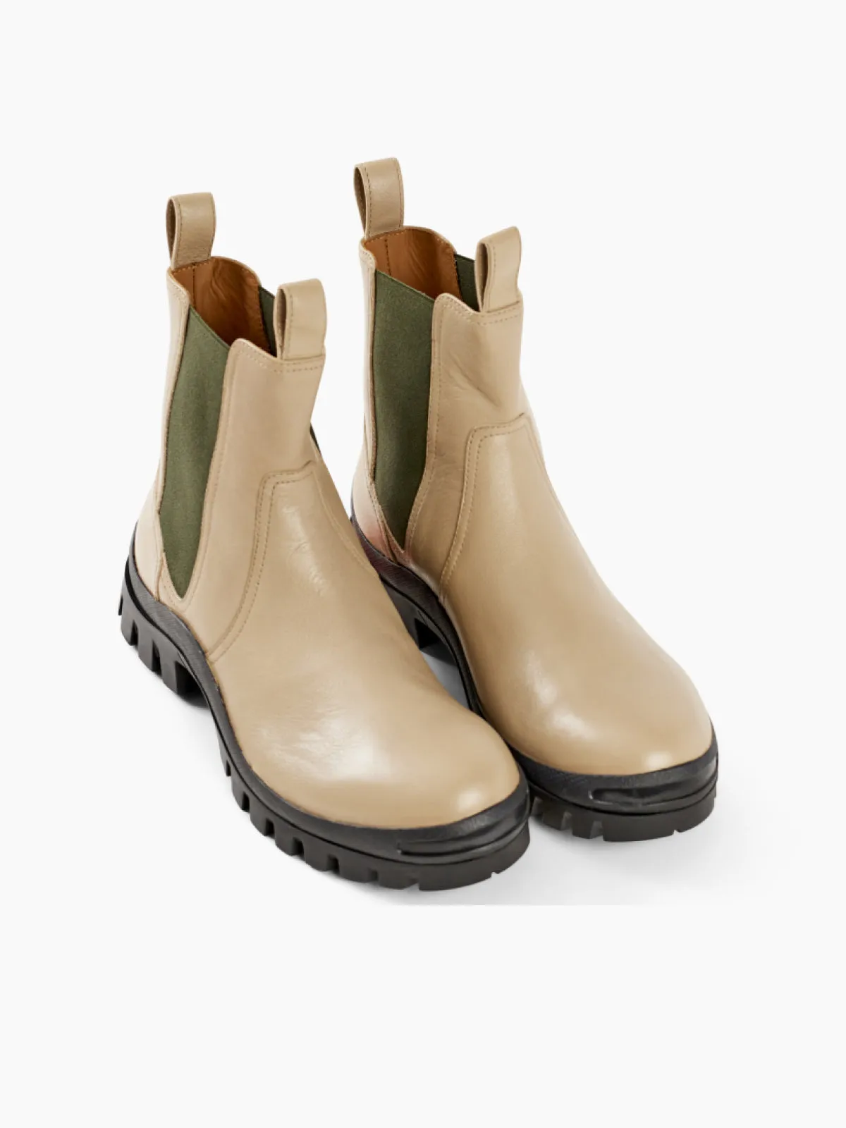 BUBA Slip-on Chelsea Lug Boot