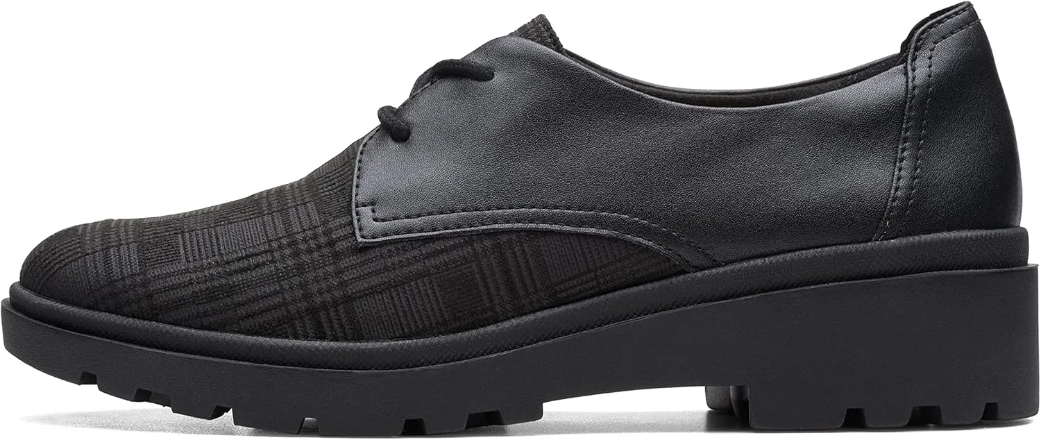 Clarks Women's Calla Ruby Oxford Flat