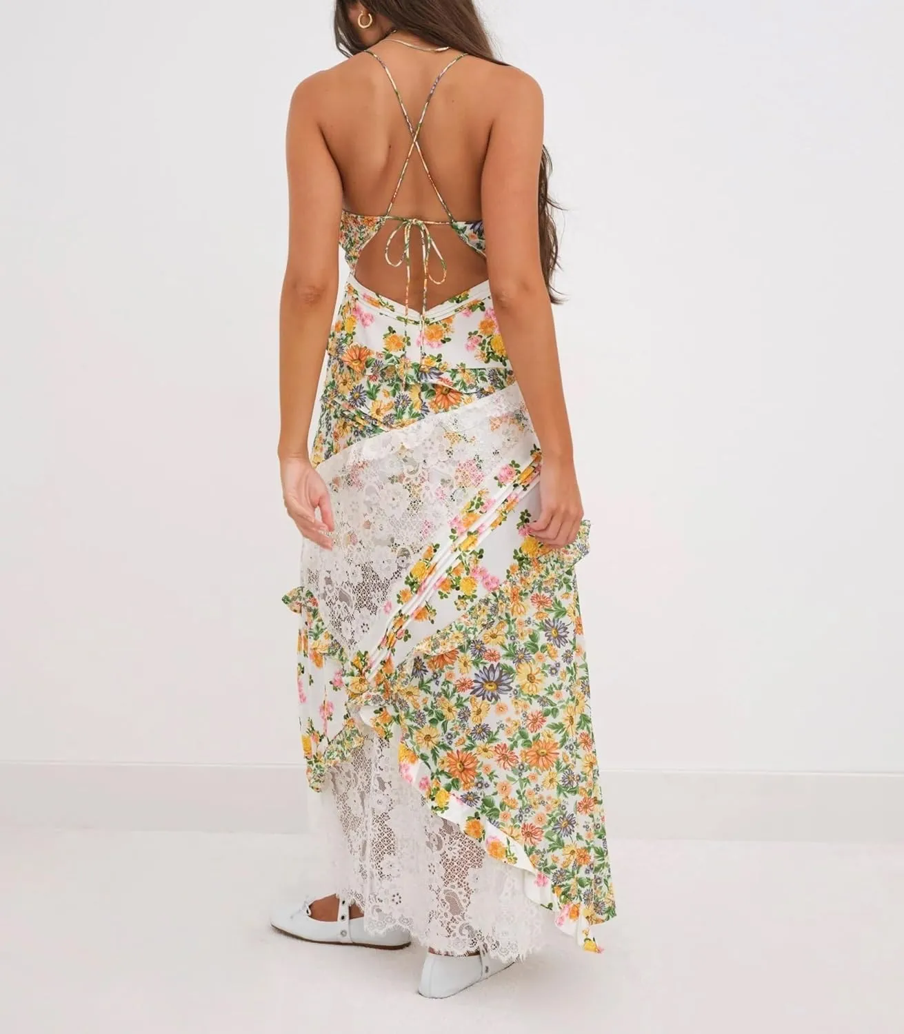 Cute Floral Long Sundresses for Women Boho Smocked Spaghetti Strap Dress Y2k Flowy Beach Ruffle Backless Maxi Dress