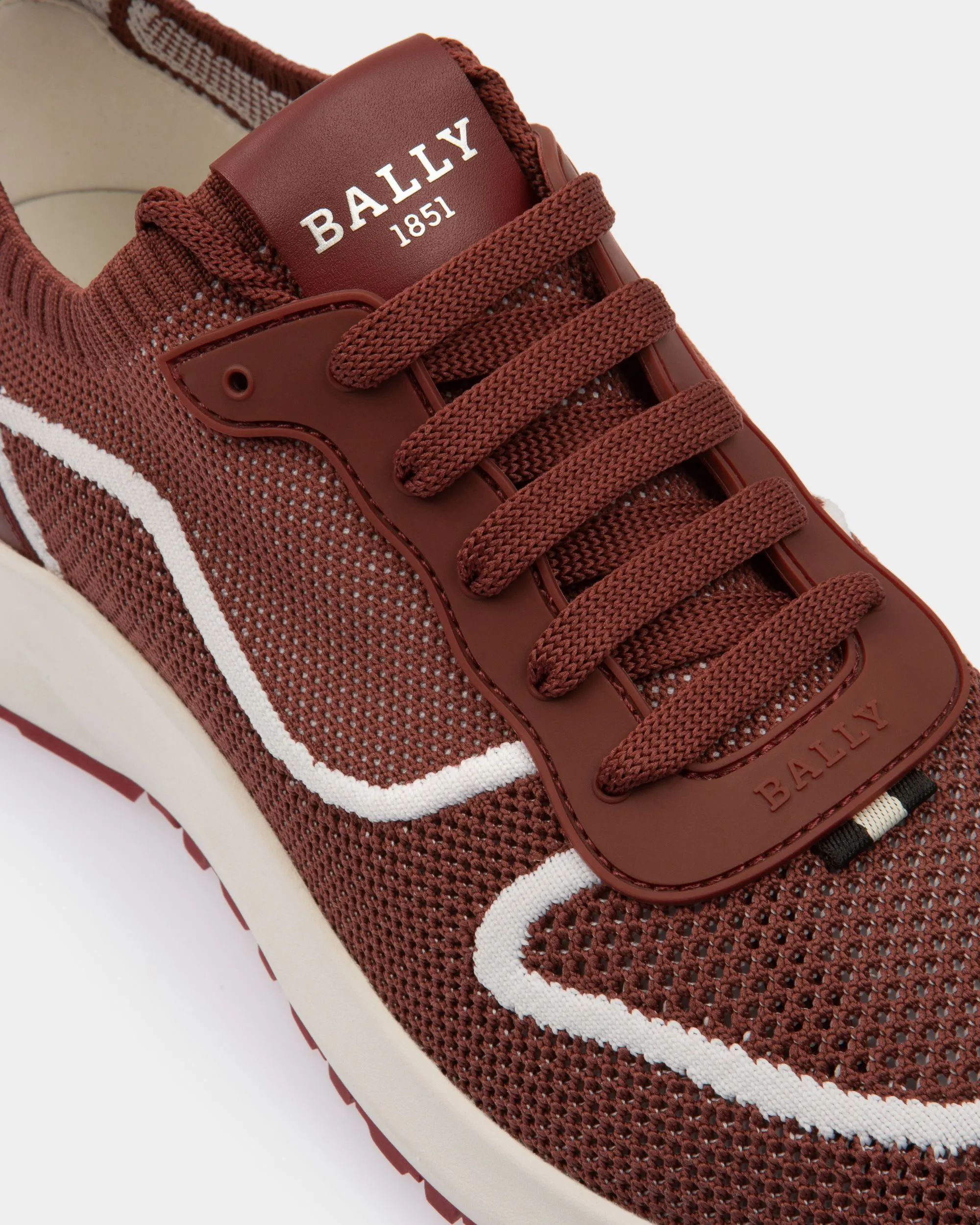 Davyn Mesh Sneakers In Heritage Red & White