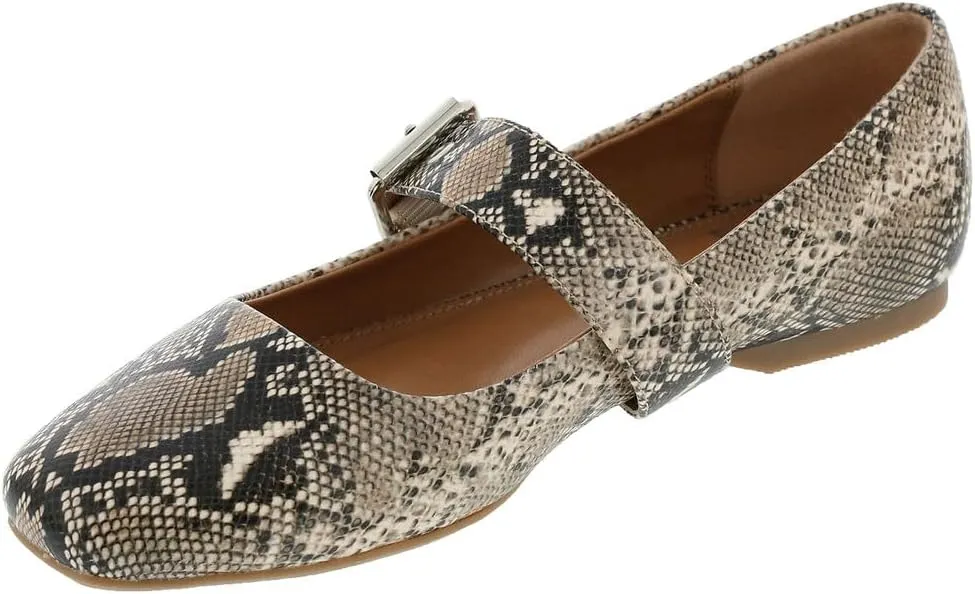 DV Dolce Vita Women's Mellie Ballet Flat