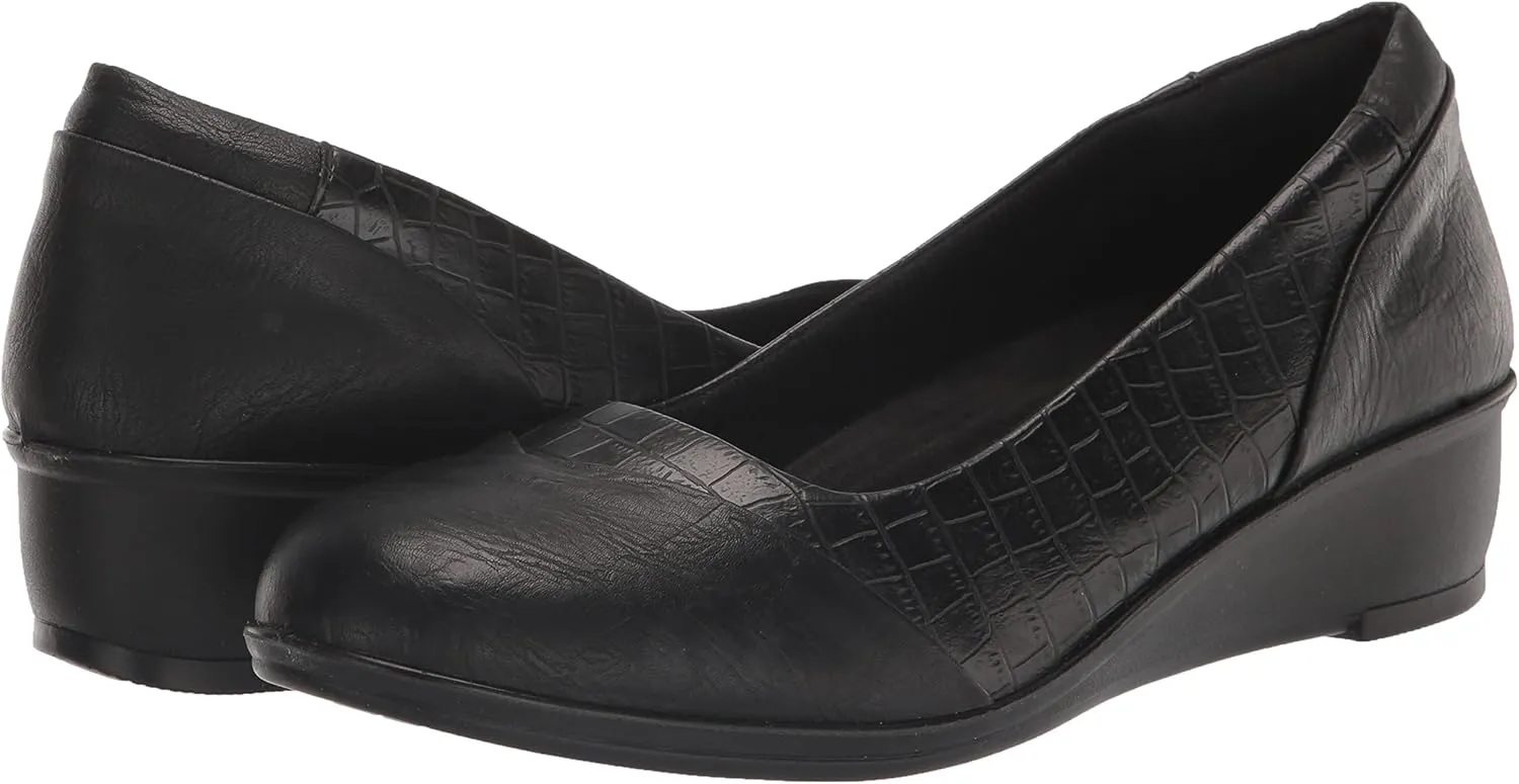 Easy Street Women's Bernice Sneaker