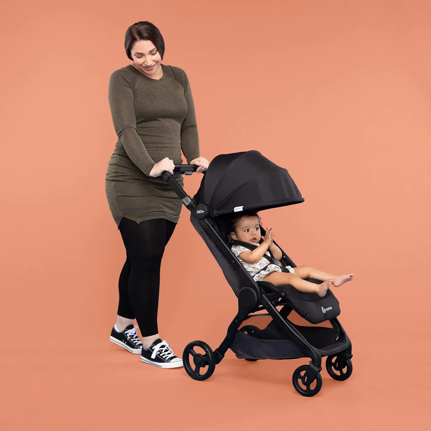 Ergobaby Metro  Compact Baby Stroller, Lightweight Umbrella Stroller Folds Down for Overhead Airplane Storage (Carries up to 50 lbs), Car Seat Compatible, Black