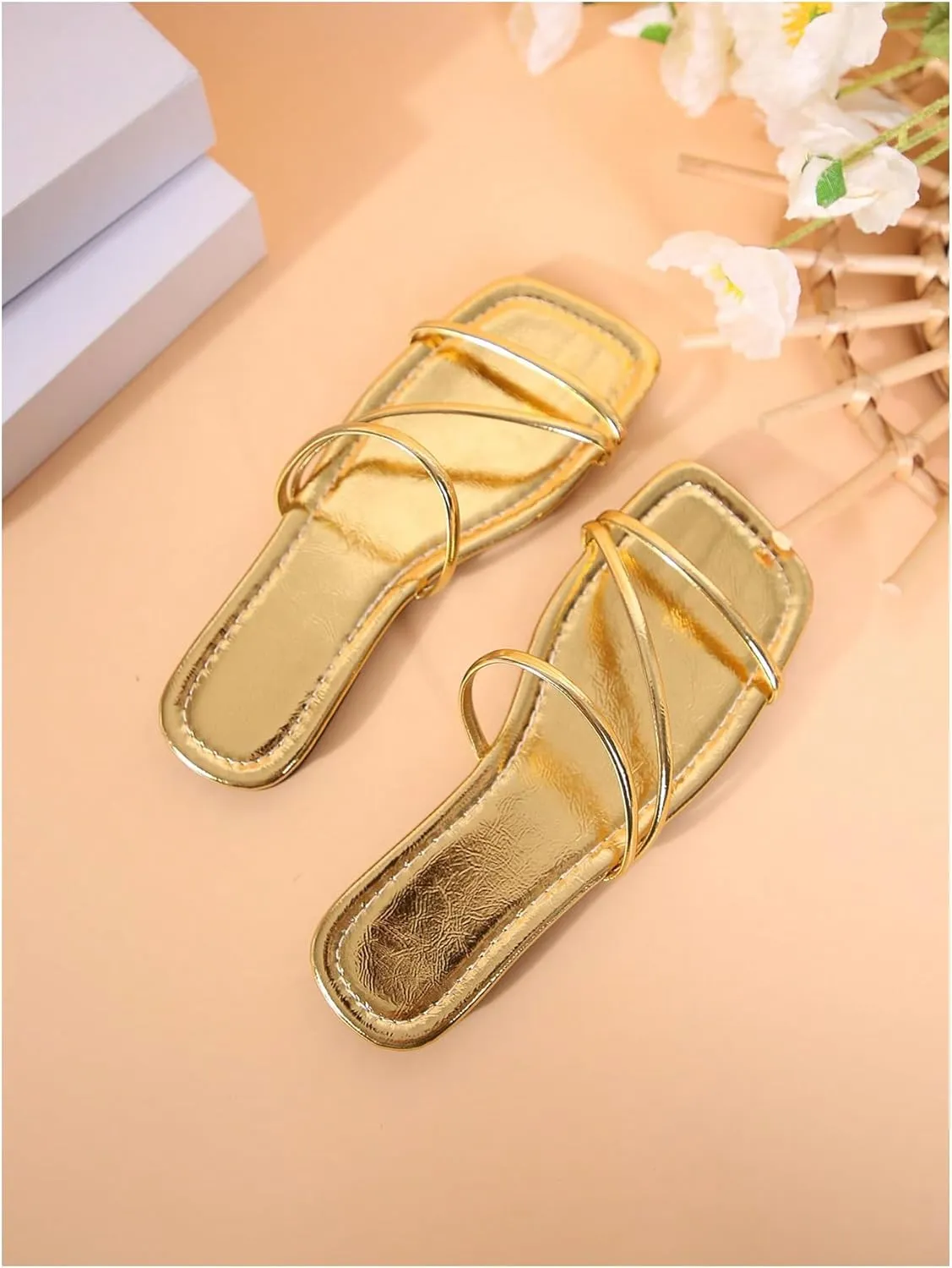 GORGLITTER Women's Metallic Strappy Flats Sandal Dressy Cute Open Toe Slip on Slides Summer Vacation Beach Sandals 2025