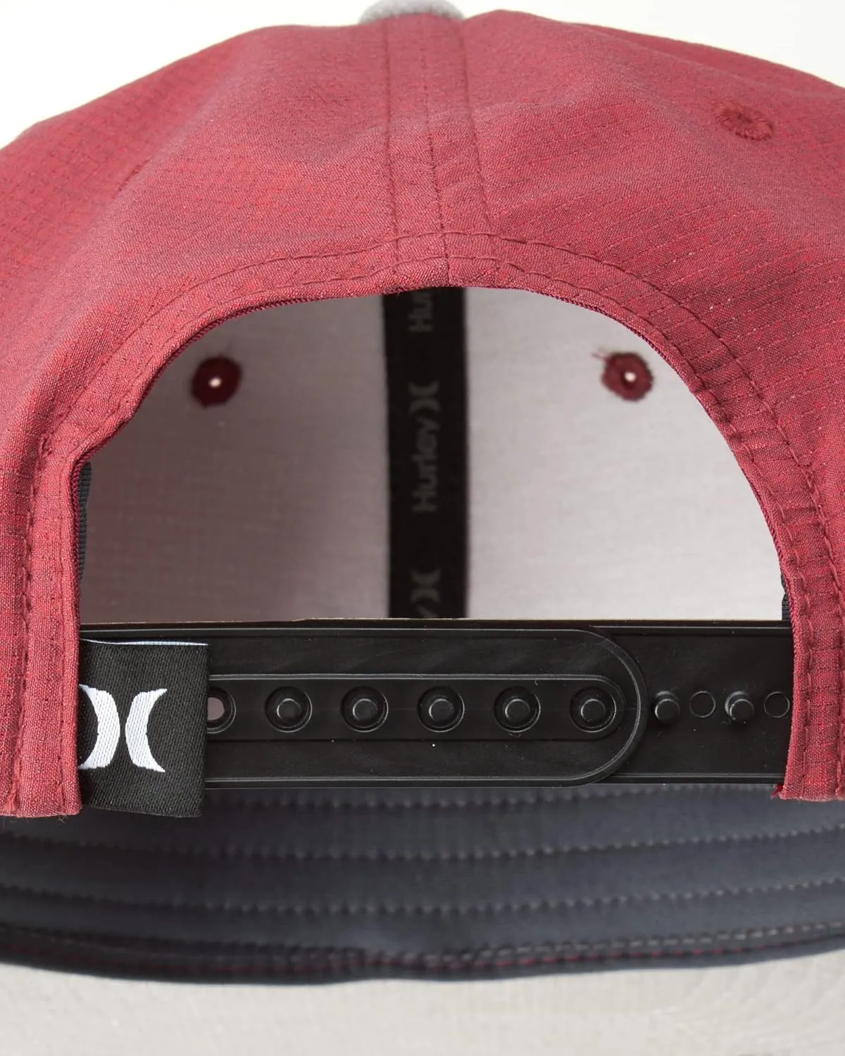 Hurley Men’s Hat – Lightweight Phantom Core Snap-Back Baseball Cap