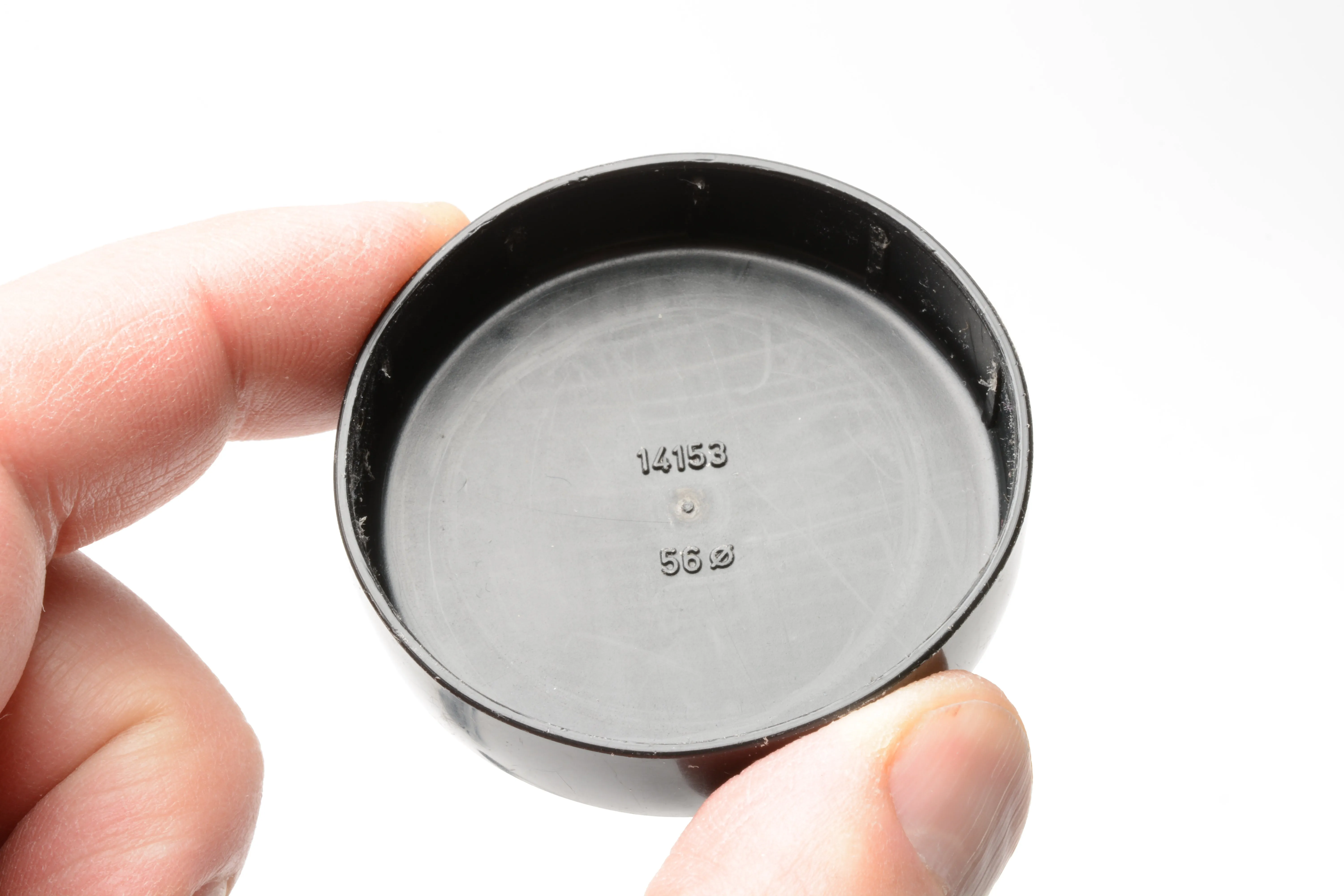 Leica 14153 56mm slip-on cap, Very clean