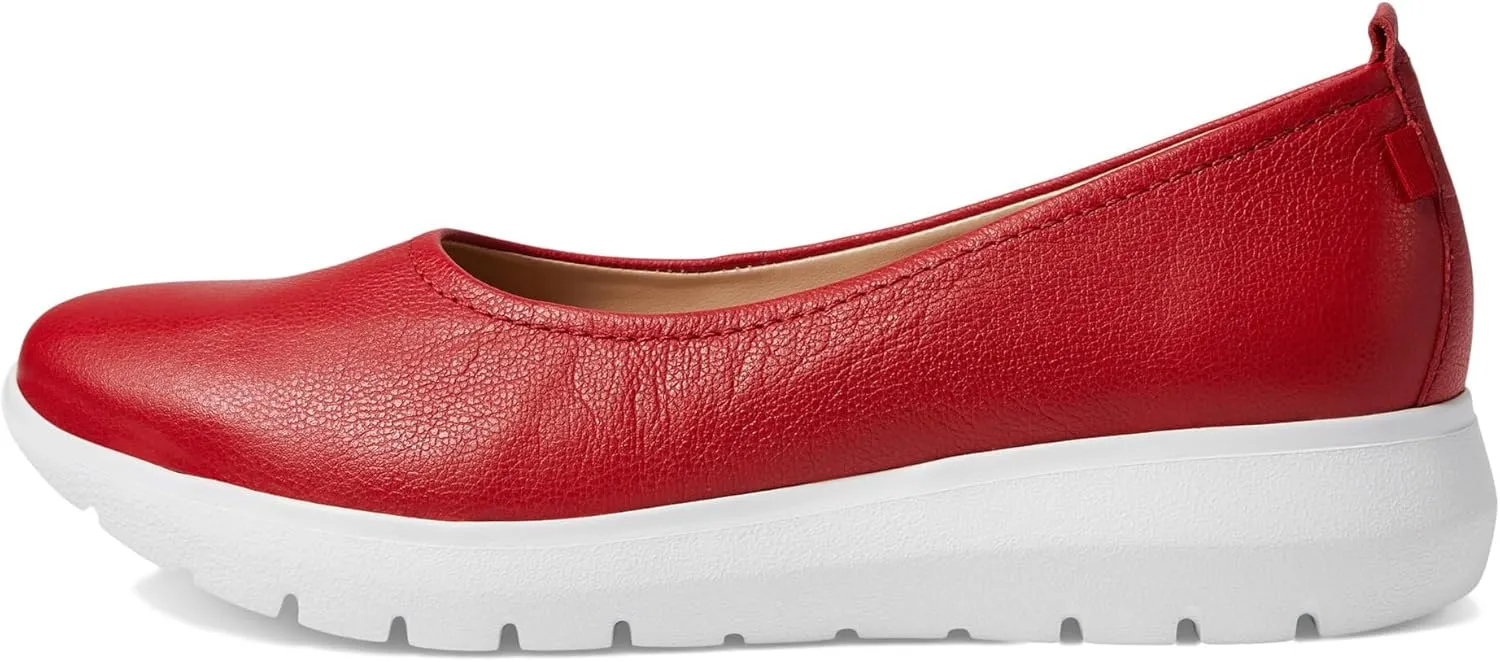 Marc Joseph New York Women's Comfort Slip On Leather Lightweight Loafer Flat