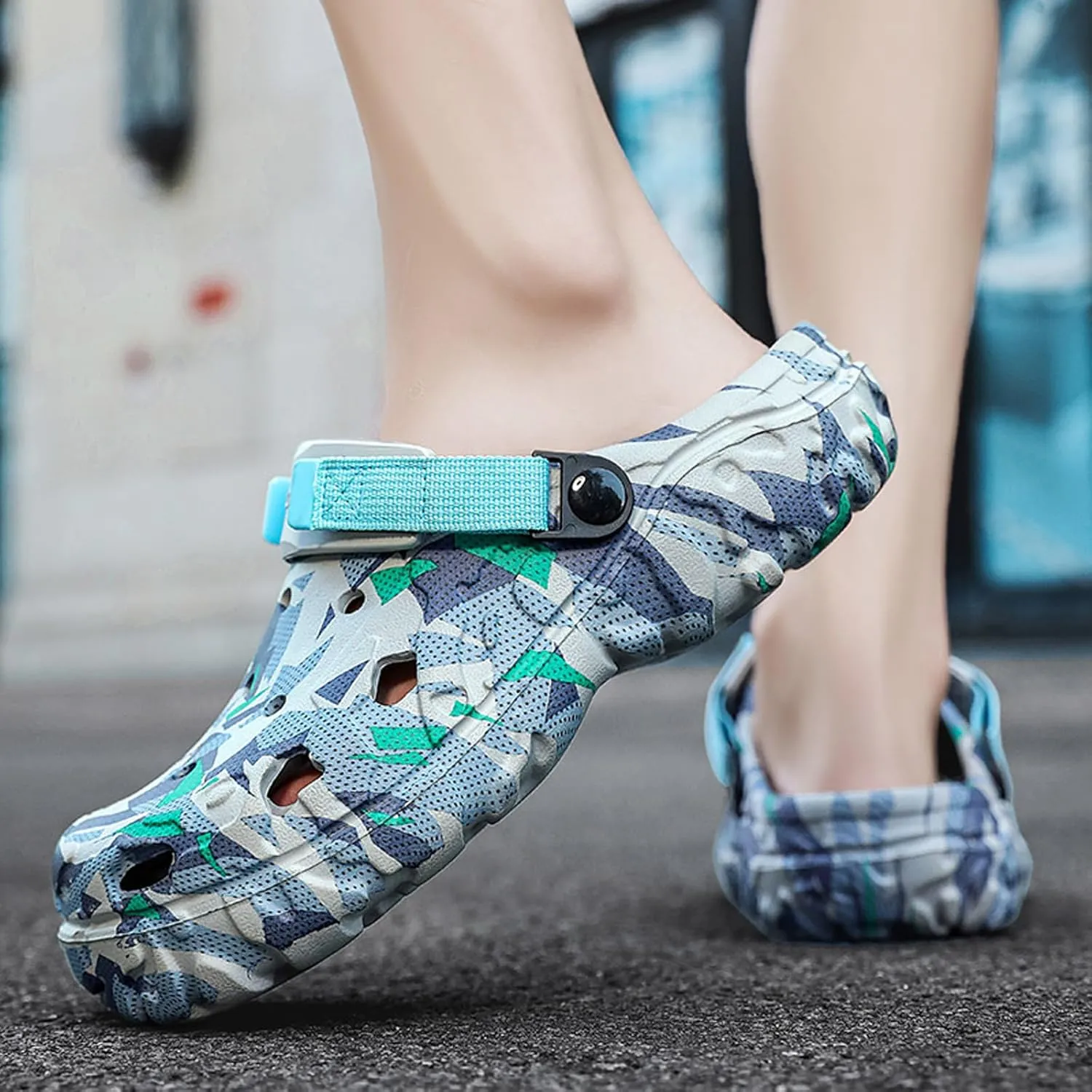 Men Slip On Garden Clogs Shoes: Summer Beach Sandals - Non Slip Outdoor Classic Slippers