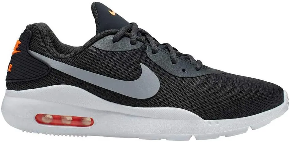 Nike Men's Air Max Oketo Sneaker
