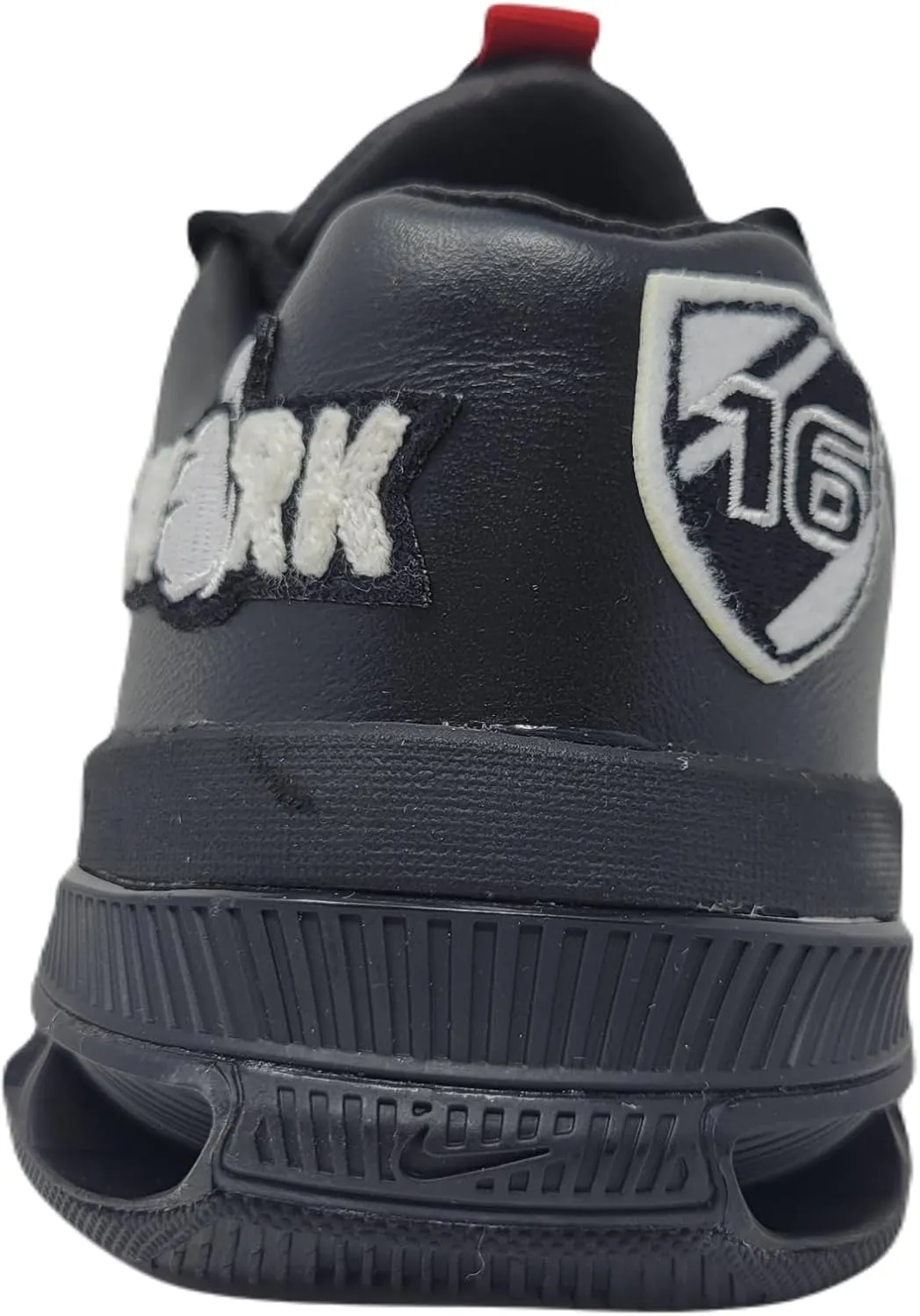 Nike Men's Flat