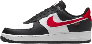 NIKE Men's Sneaker