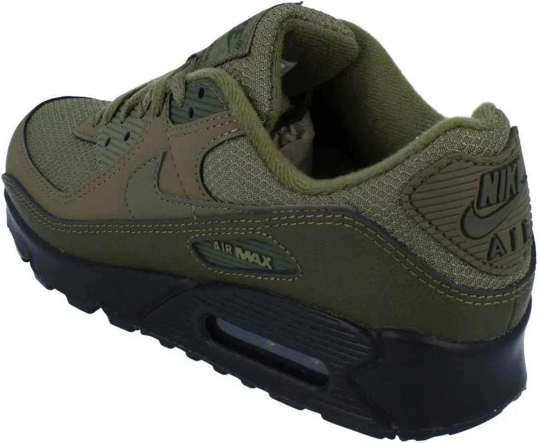 NIKE Men's Sneaker