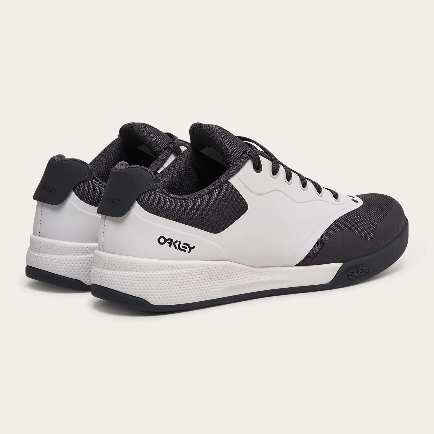 Oakley Men's Drift Recycle Mountain Bike Sneaker
