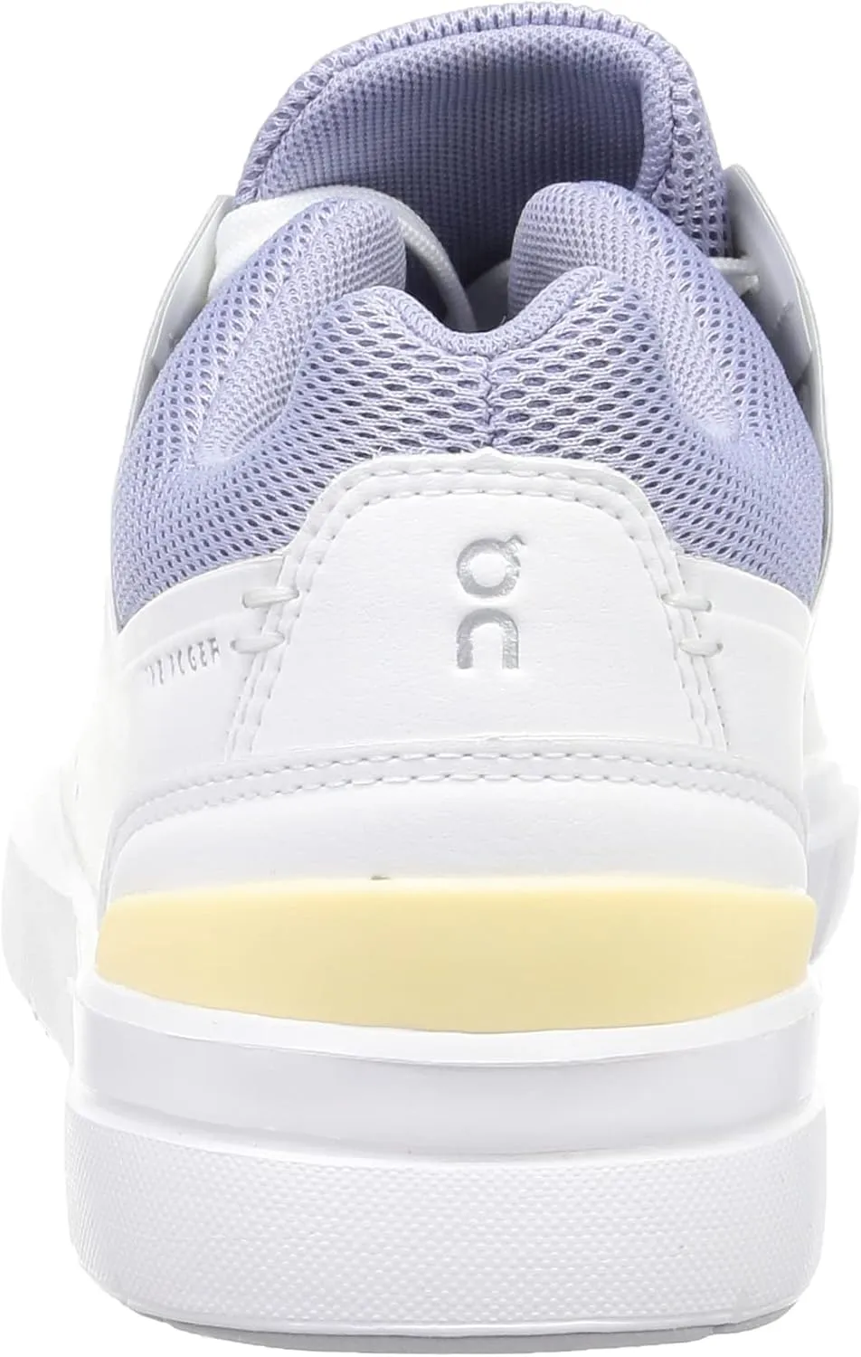 On Women's The Roger Advantage Sneakers