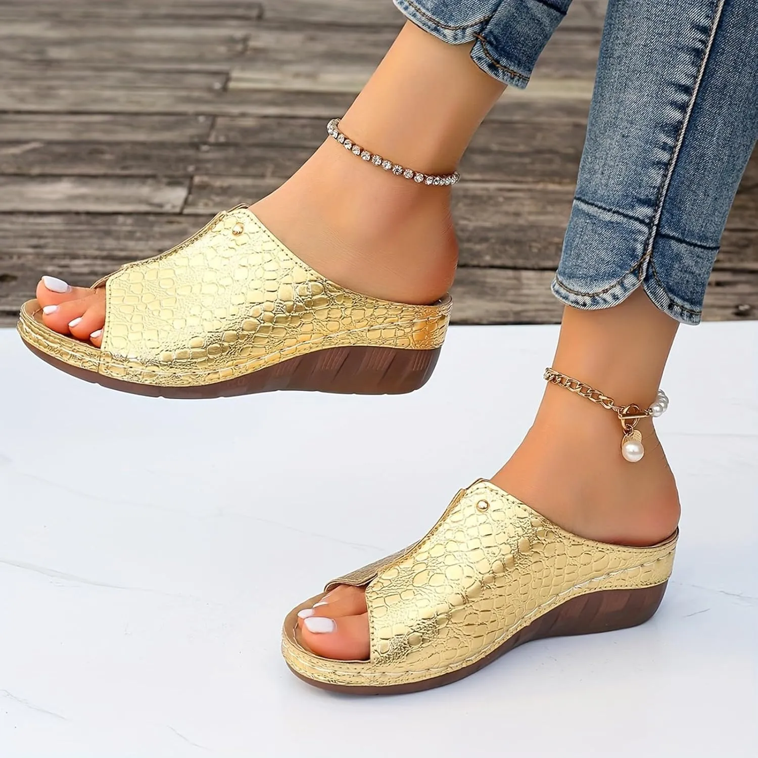 Orthopedic Sandals for Womens Arch Support Crocodile Pattern Dressy Leather Sandal Slip On Casual Open Toe Non-Slip Comfortable Shoes Summer Spring Stylish Beach Visits Festivals Party Shoe