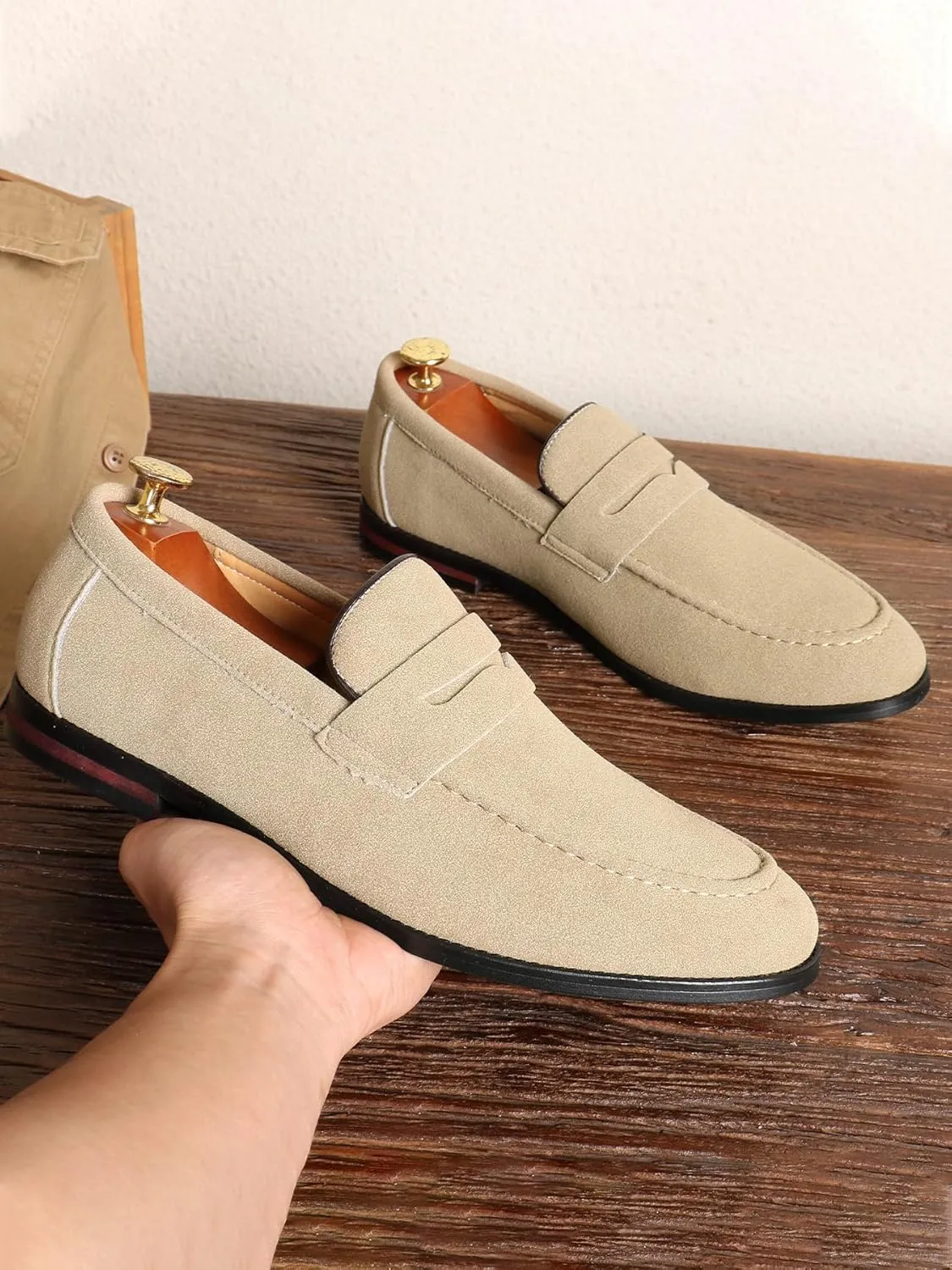 Santimon Penny Loafers for Men, PU Velvet Leather, Moc Toe, Slip-On Dress Casual Office Shoes
