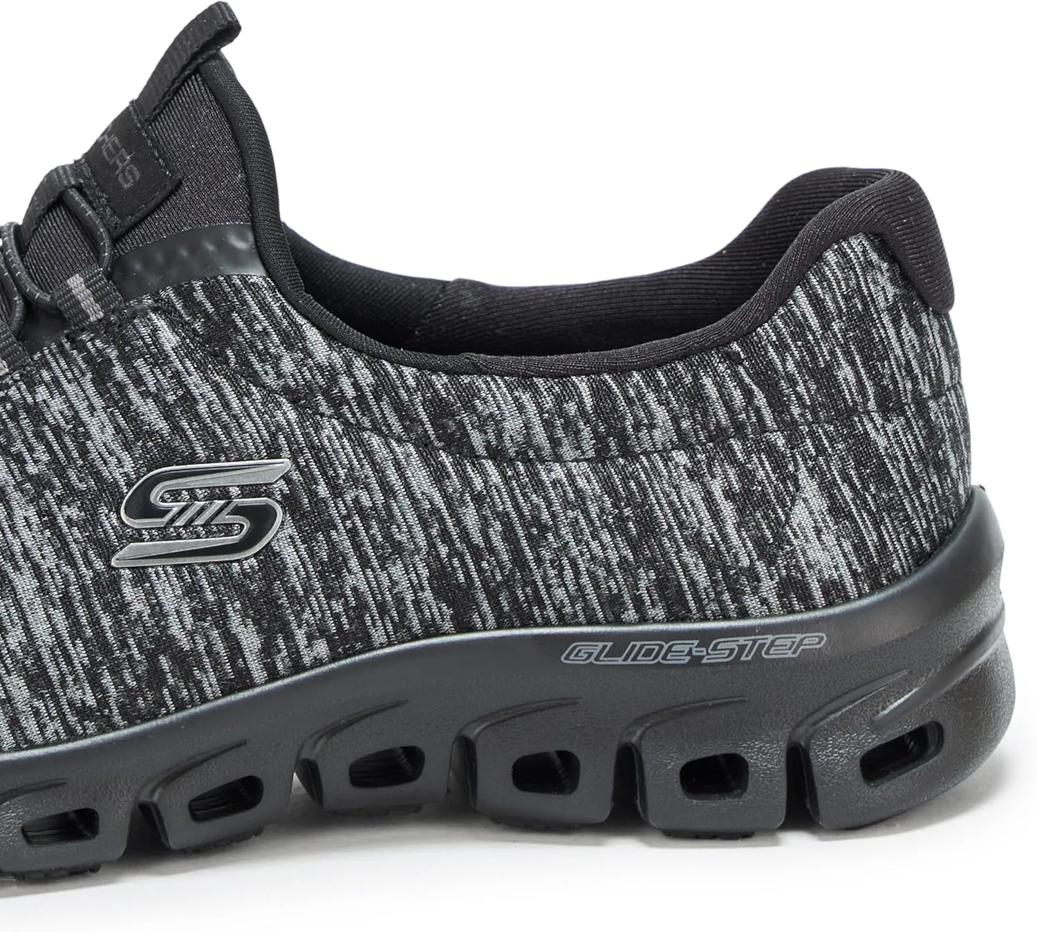 Skechers Women's Glide-Step-Persistence Sneaker