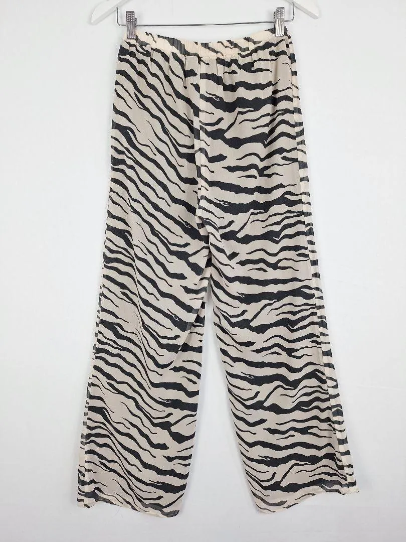 SNDYS Lightweight Flowy Zebra Pants Size 8