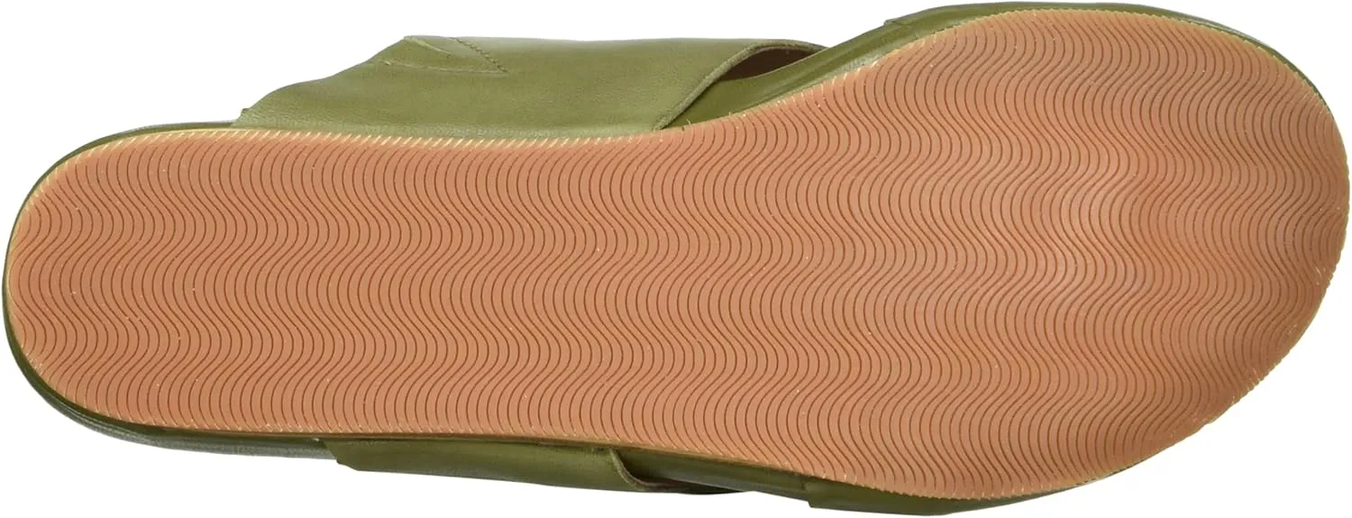 SoftWalk Women's Chandler Sandal