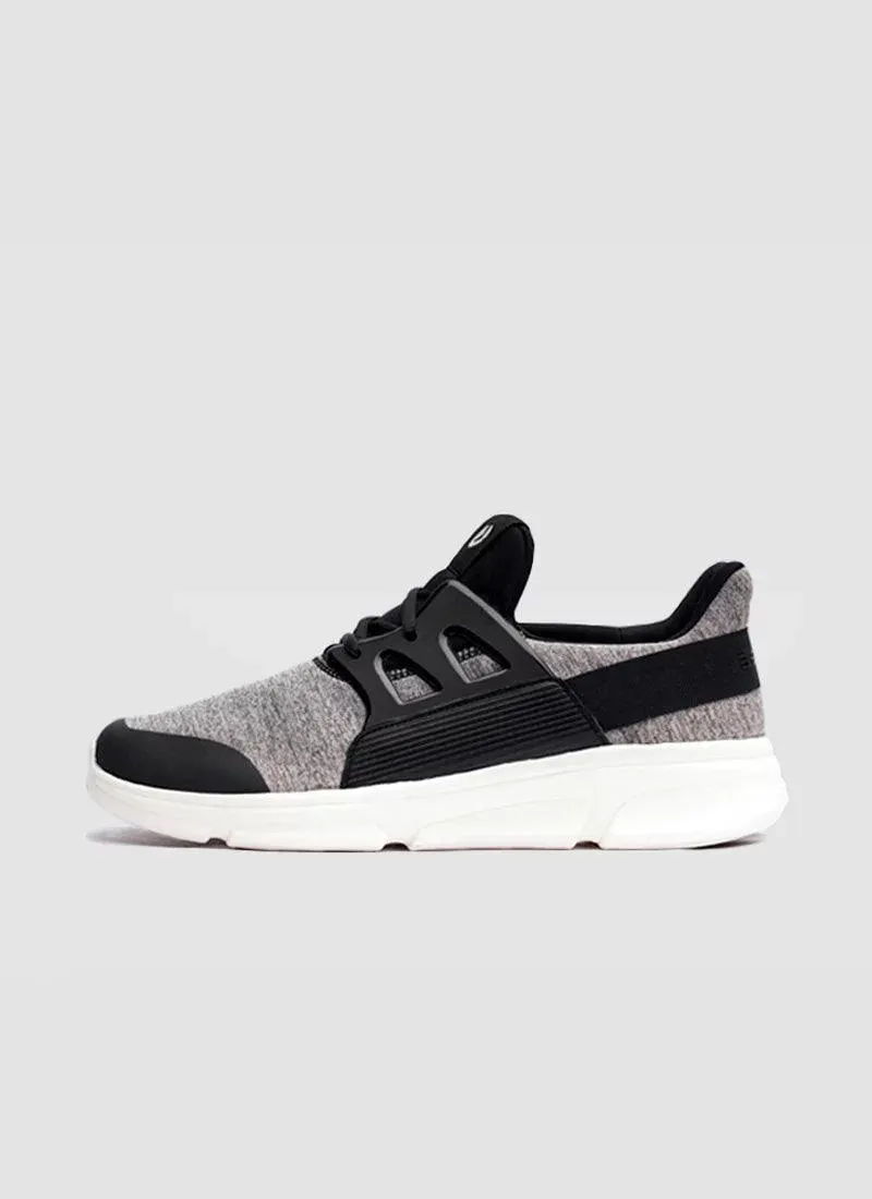 Sprint Sneaker
