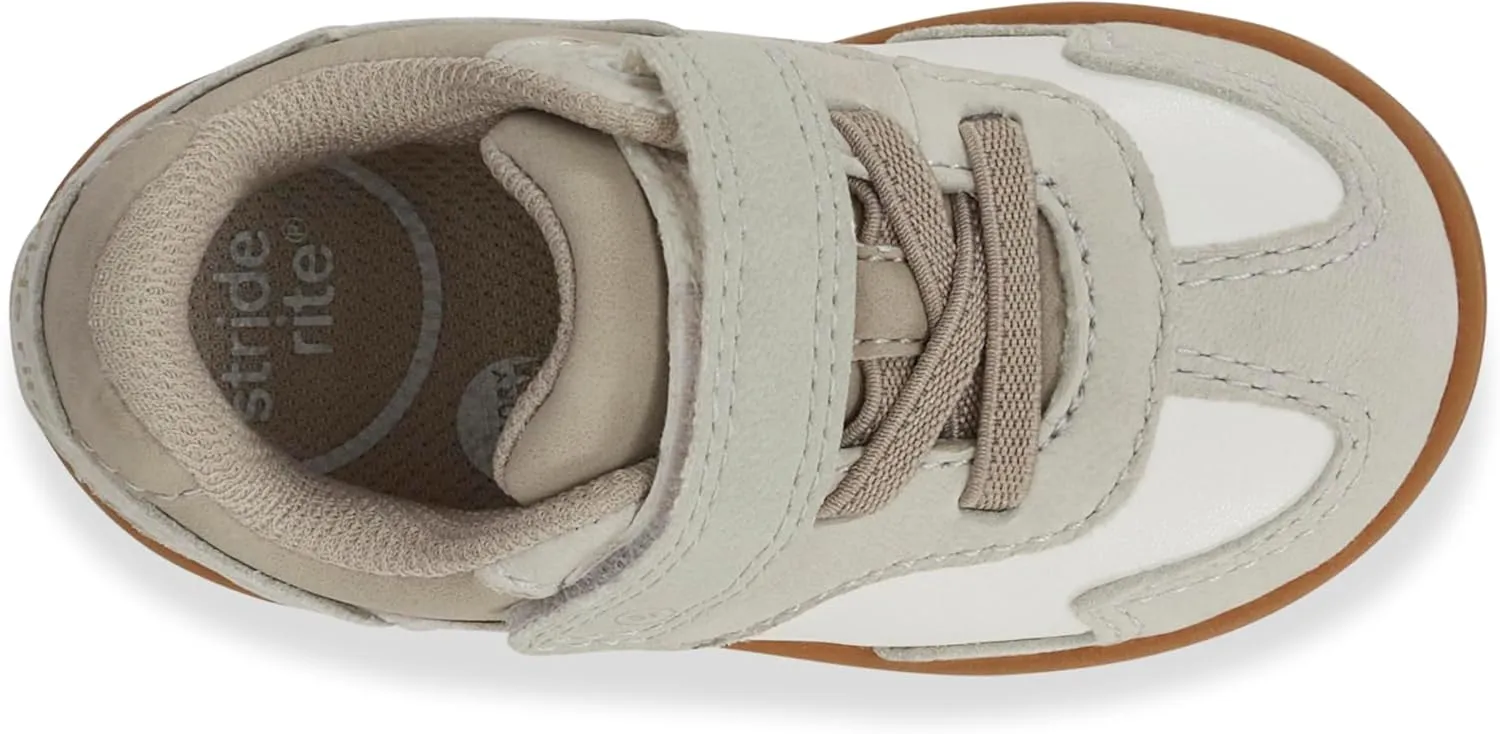 Stride Rite Unisex-Child SRT Arlo Sneaker
