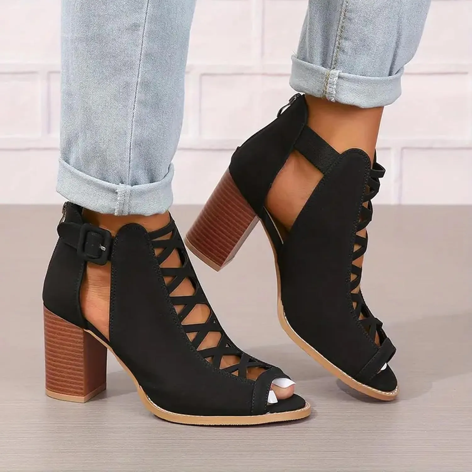Summer Sandals for Women Lace Up Side Buckle Lightweight Shoes Trending Heel Comfort Trendy Dressy Shoe 2025 New