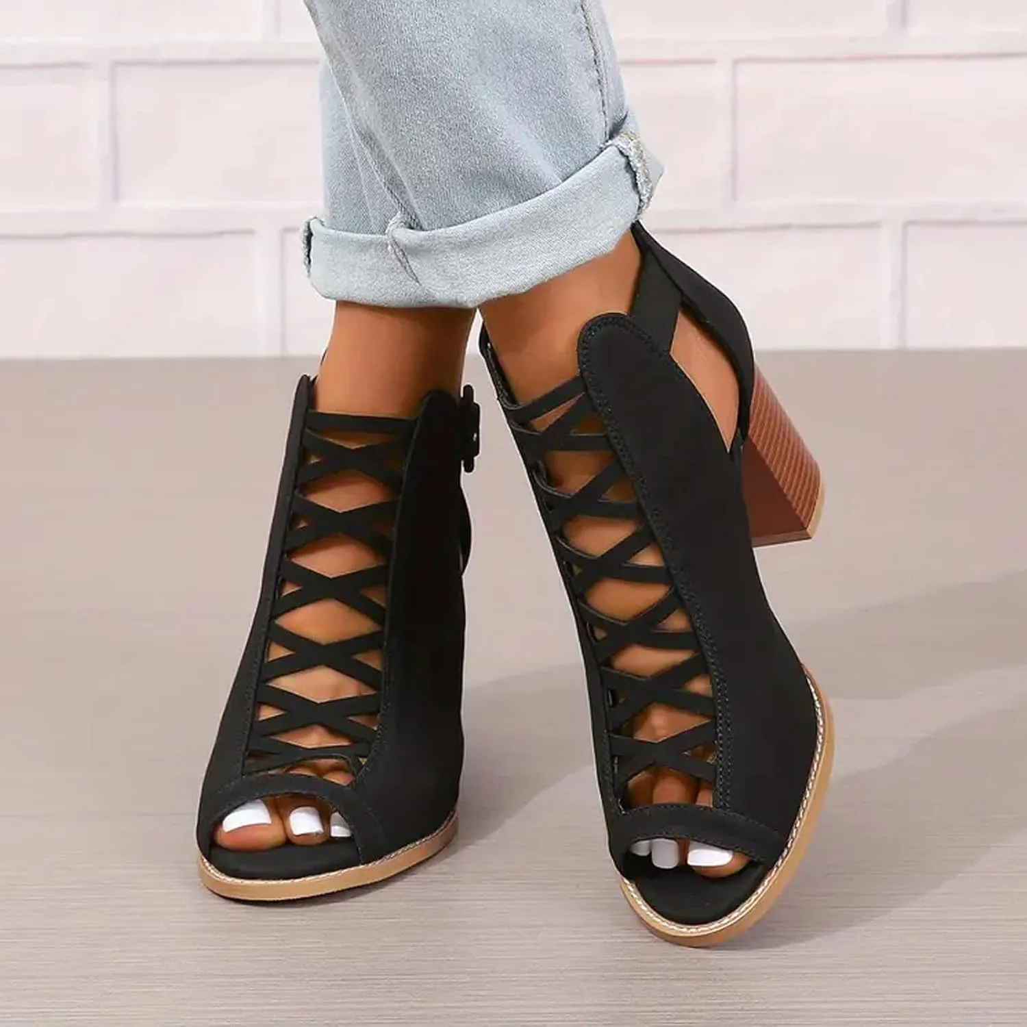 Summer Sandals for Women Lace Up Side Buckle Lightweight Shoes Trending Heel Comfort Trendy Dressy Shoe 2025 New
