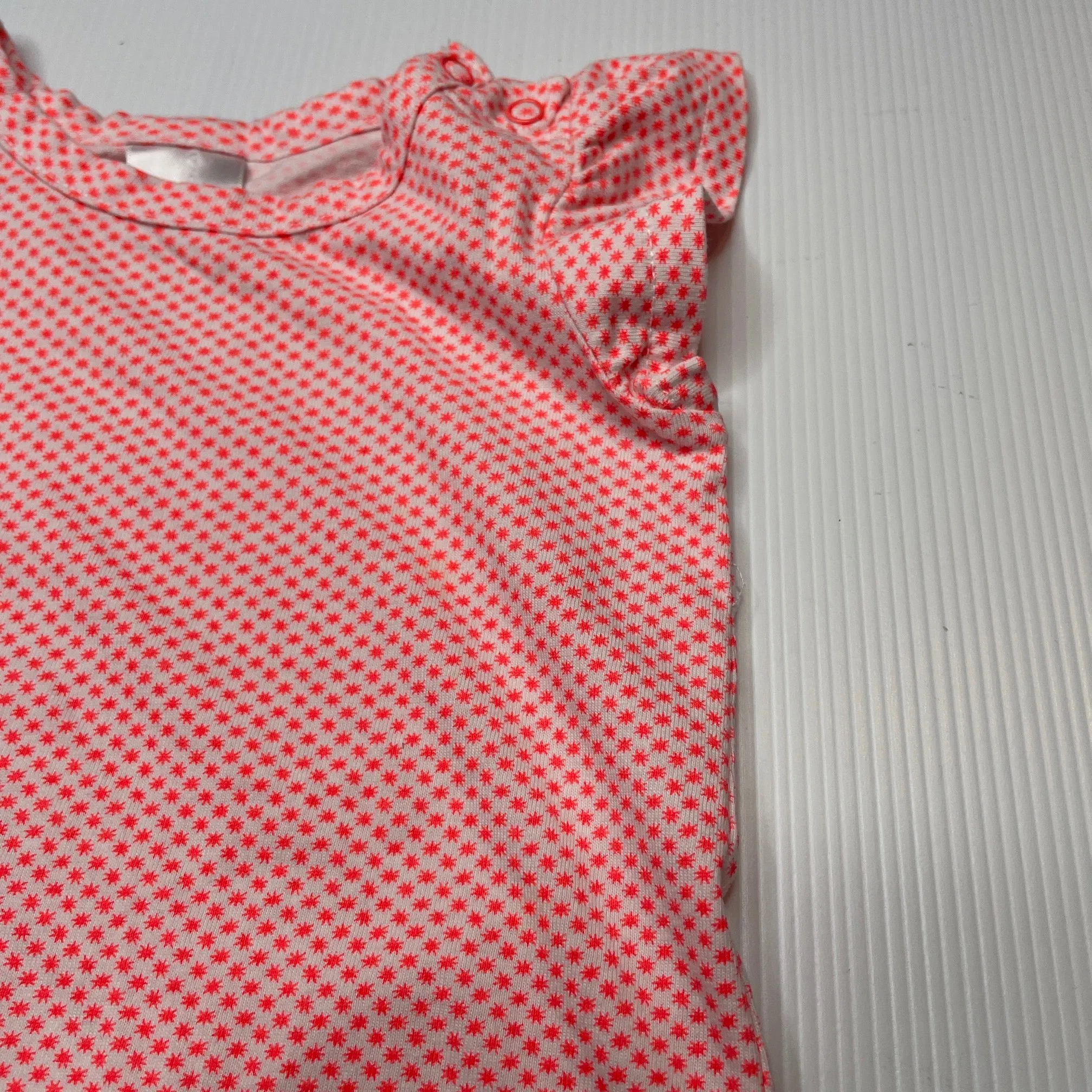 Target lightweight cotton top, size 00, Pre-loved