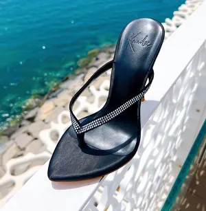 TOXIC TRAIT THONG SANDAL