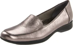 Trotters Women's Jenn Loafer