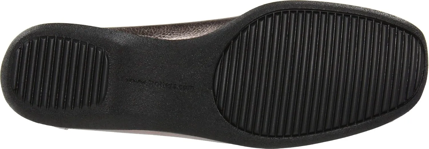 Trotters Women's Jenn Loafer