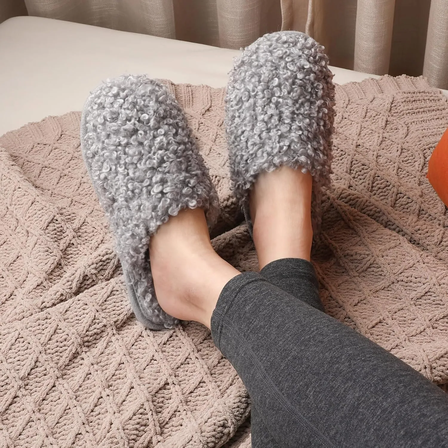 ULTRAIDEAS Women's Fuzzy Slip-on Slippers, Cozy Indoor House Shoes with Memory Foam