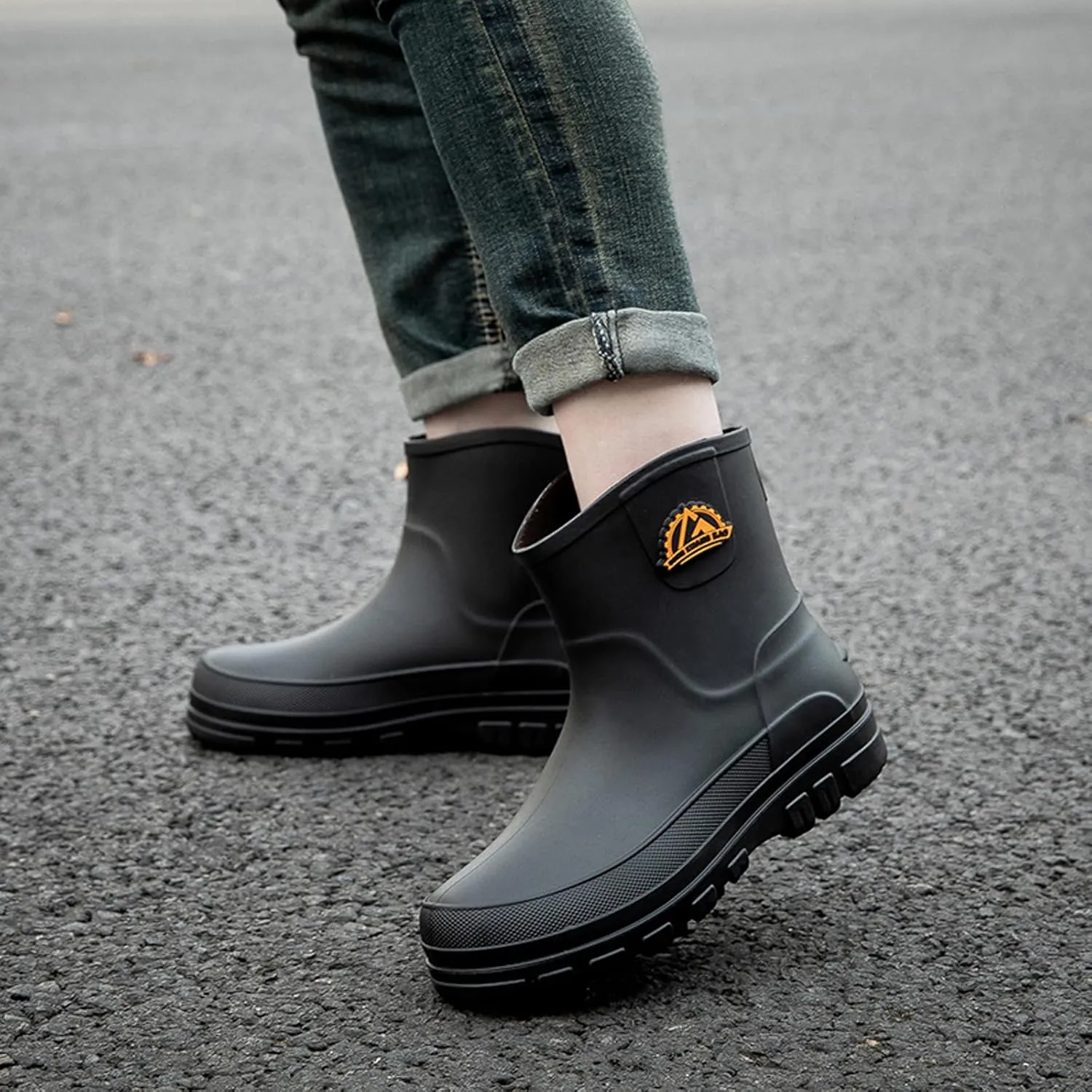Waterproof Garden Rain Boots for Men Breathable Lightweight Mid Calf Deck Fishing Outdoor Slip Resistant Shoes