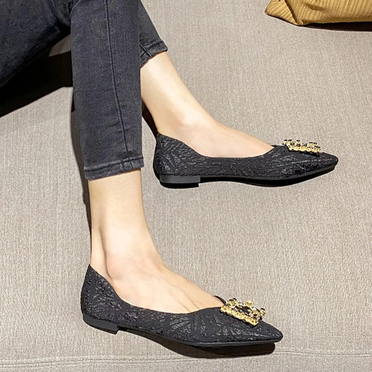WENJIAZHIZHI Women's Rhinestones Pointed Toe Ballet Flats Casual Slip-On Walking Flats Loafers for Women Dressy Comfortable Shoes