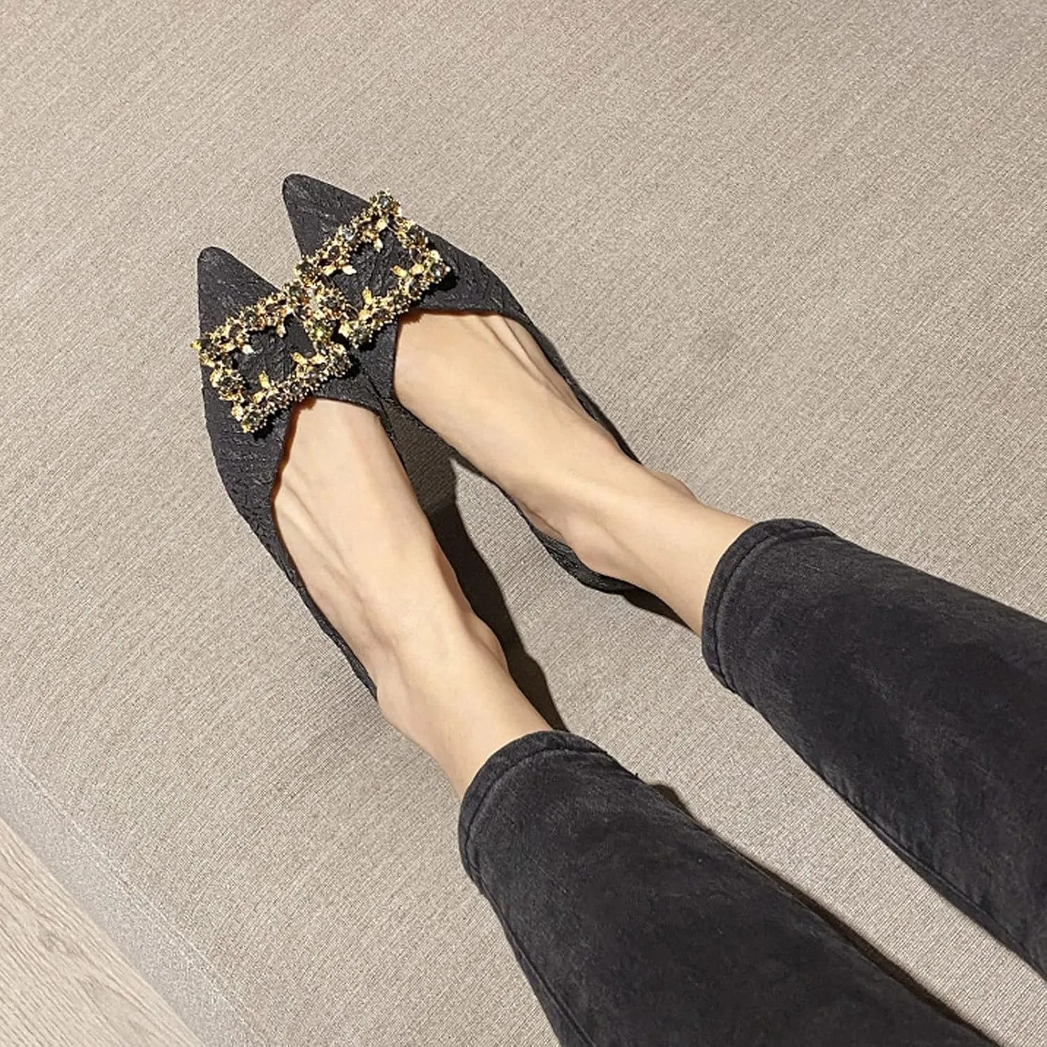 WENJIAZHIZHI Women's Rhinestones Pointed Toe Ballet Flats Casual Slip-On Walking Flats Loafers for Women Dressy Comfortable Shoes