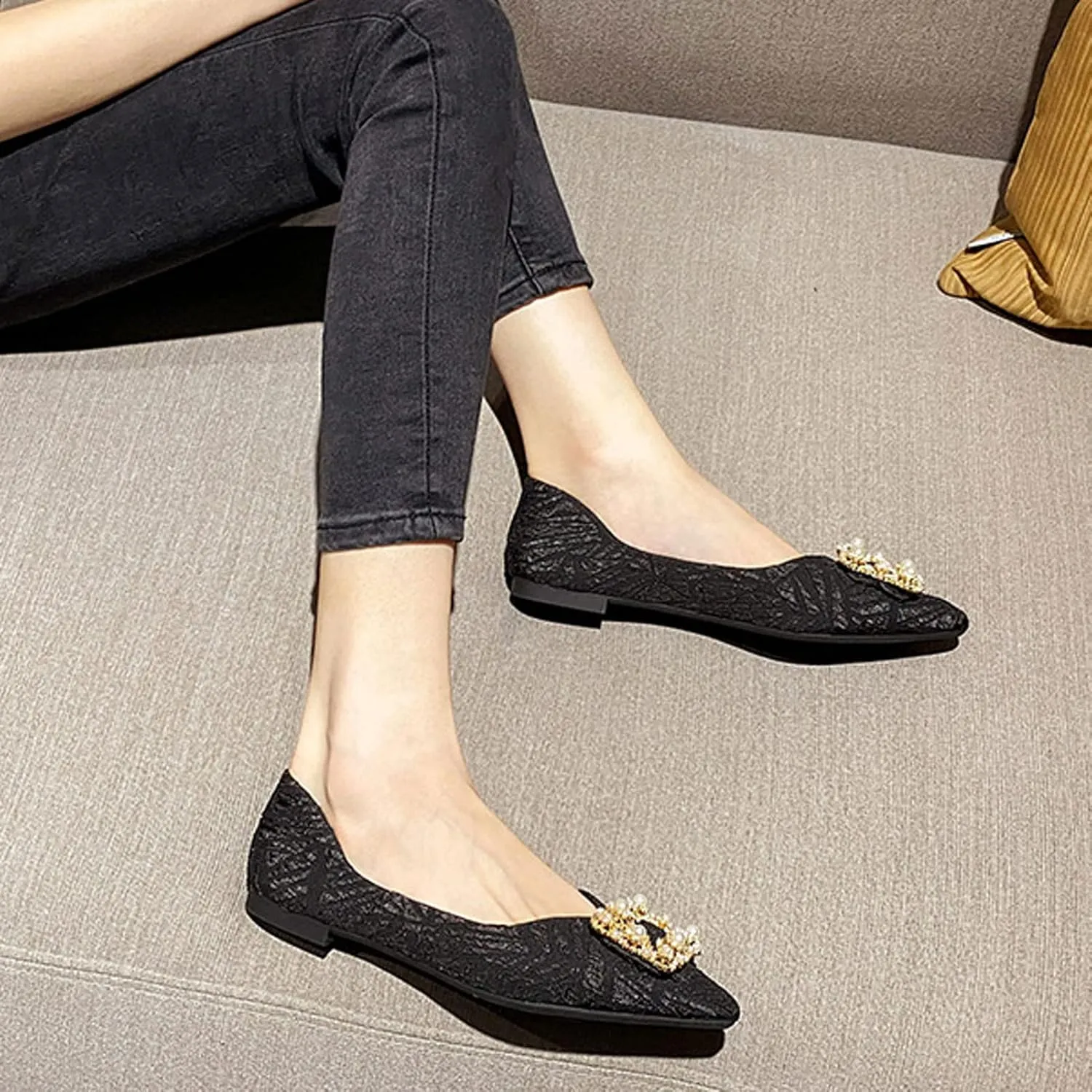 WENJIAZHIZHI Women's Rhinestones Pointed Toe Ballet Flats Casual Slip-On Walking Flats Loafers for Women Dressy Comfortable Shoes