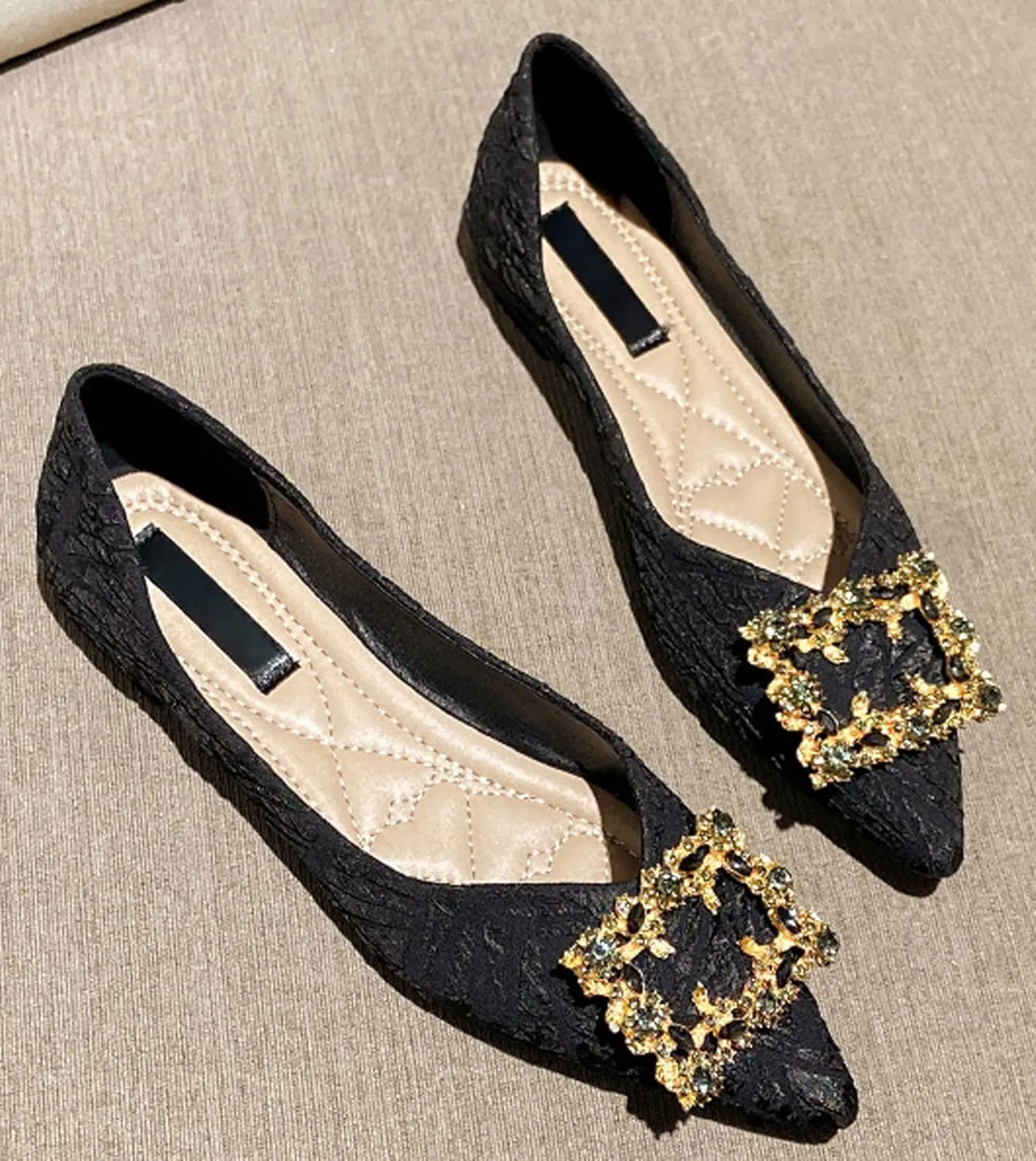 WENJIAZHIZHI Women's Rhinestones Pointed Toe Ballet Flats Casual Slip-On Walking Flats Loafers for Women Dressy Comfortable Shoes