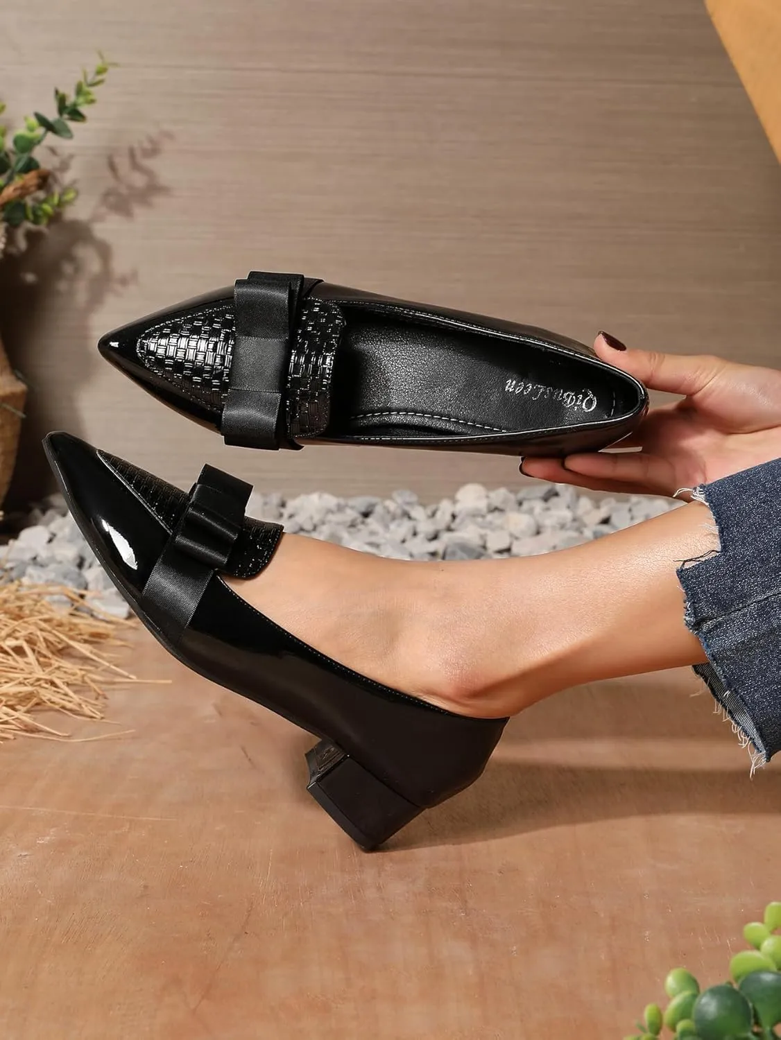 Womens Comfortable Patent Leather Chunky Loafer Pumps with Bow Pointed Closed Toe Penny Loafers 1 Inch Low Block Heeled Loafers Shoes for Women Party Business