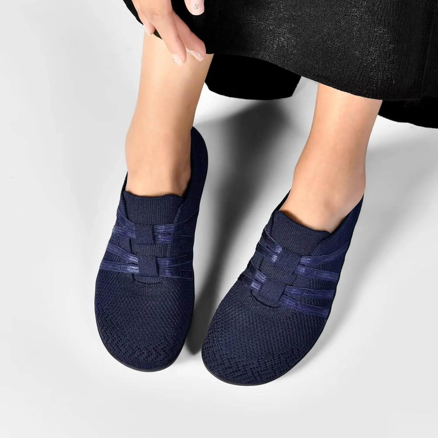 Women's Minimalist Barefoot Walking Shoes Wide Toe Box Flats Lightweight Casual Gym Athletic Sneakers