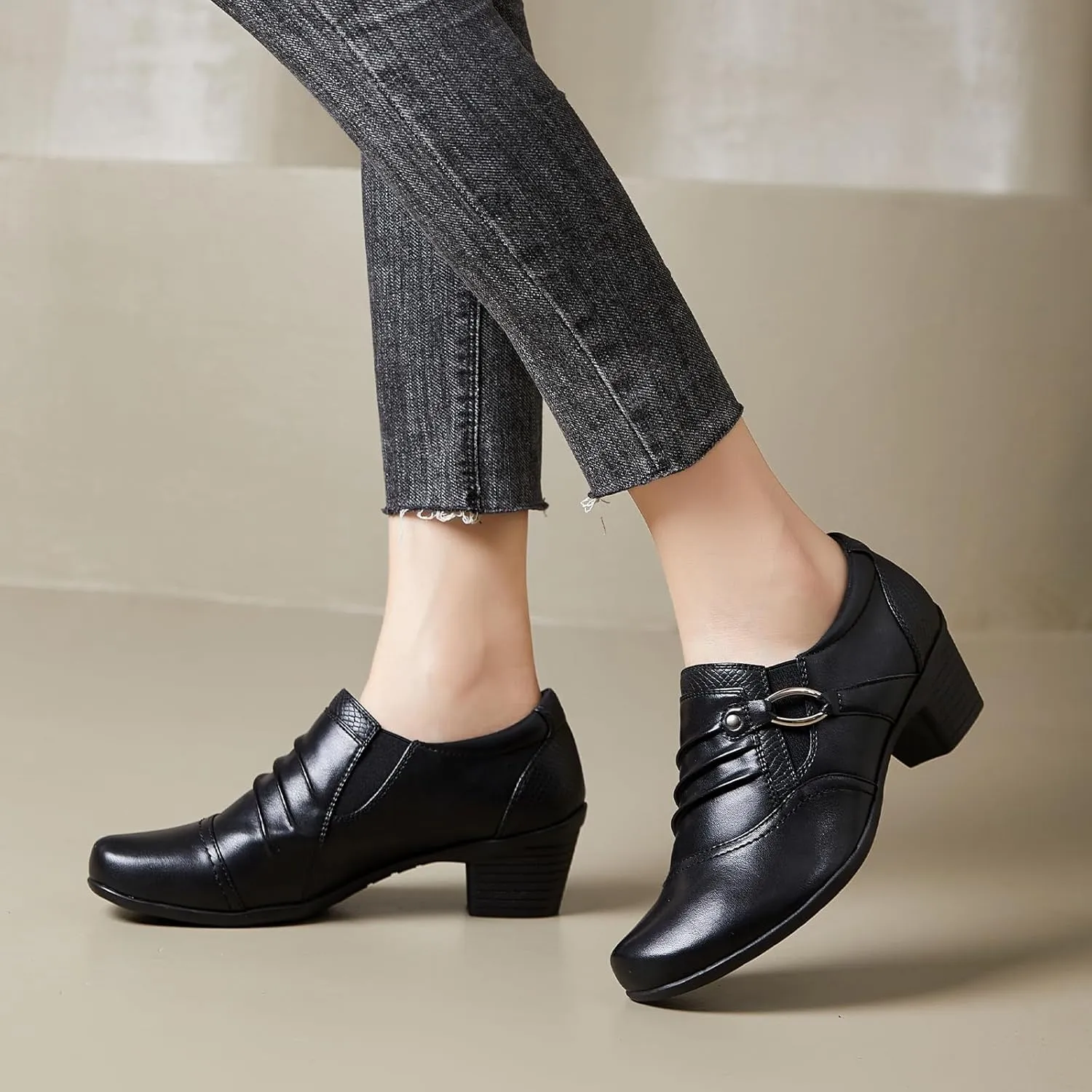 Women's Slip-On Loafer Comfortable Dress Shoes for Ladies Black Women's Pumps Low Heel Slip-Ons Casual Work Office Dressy Shoes