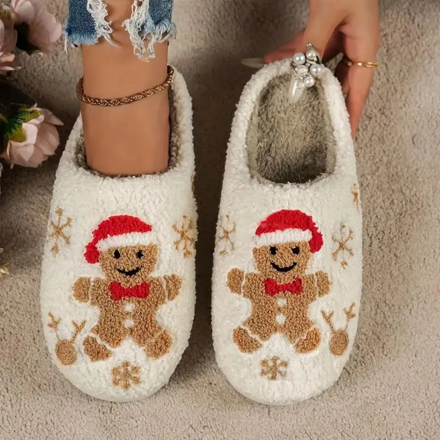 Women's Men's Heart Heart Slippers Strawberry Cherry Mushroom Slippers Evil Eye Slippers Cartoon Animal Cat Slippers Memory Foam Cozy Plush Slippers Couple Indoor Household Slippers